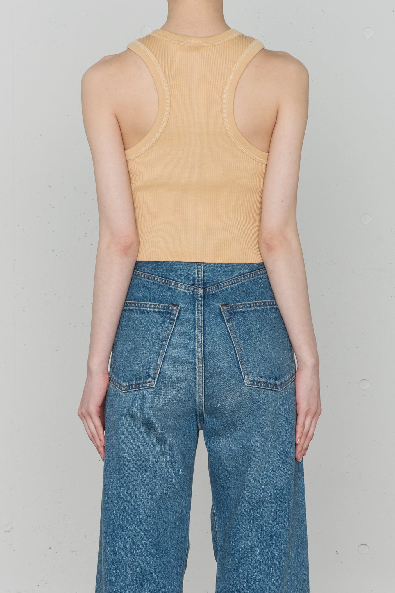 CROPPED TANK TOP