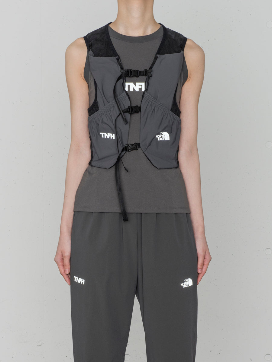 THE NORTH FACE × HYKE Trail Vest L - トップス