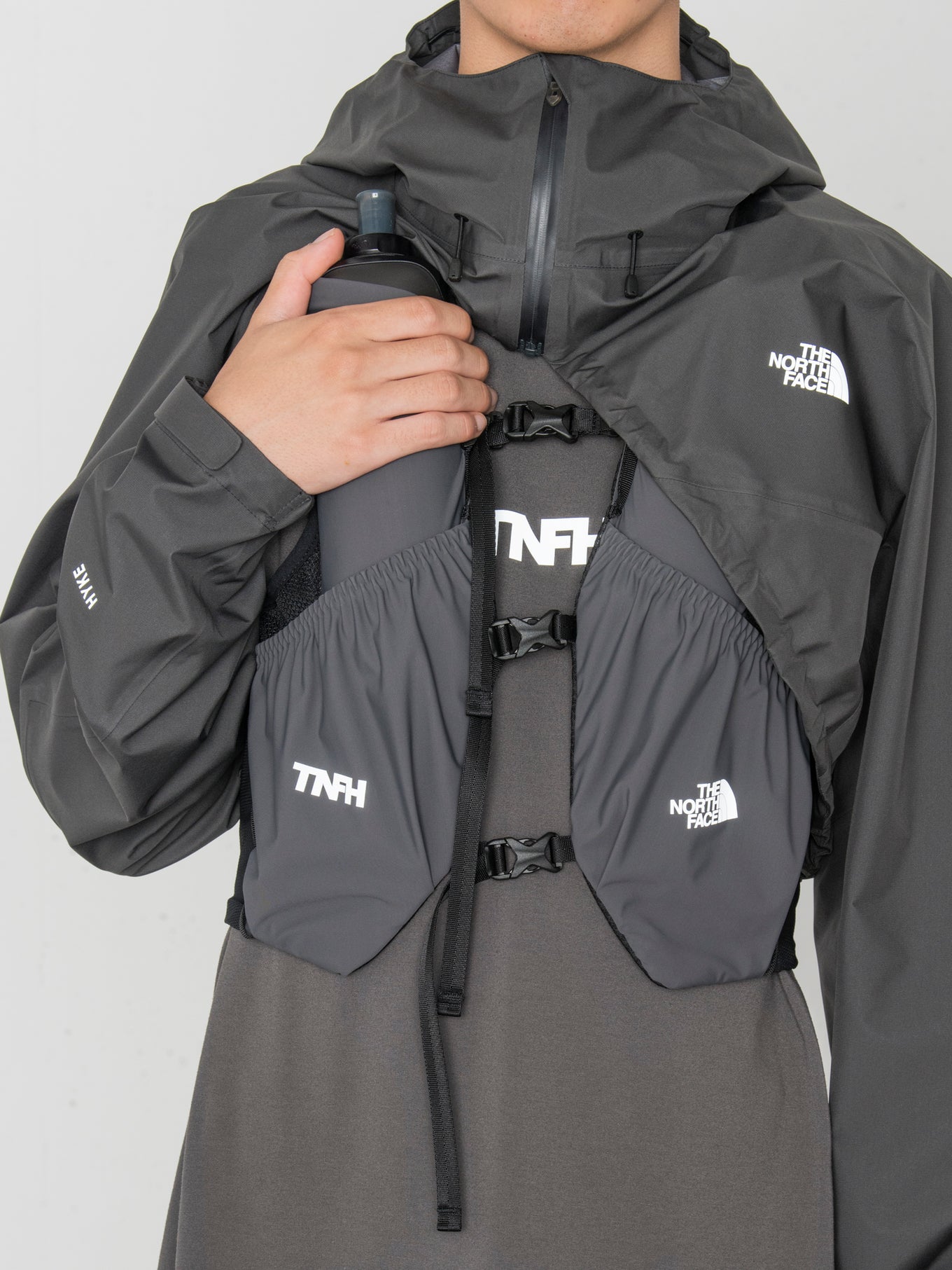 Trail Vest (Mens)<br>TNFH  THE NORTH FACE × HYKE
