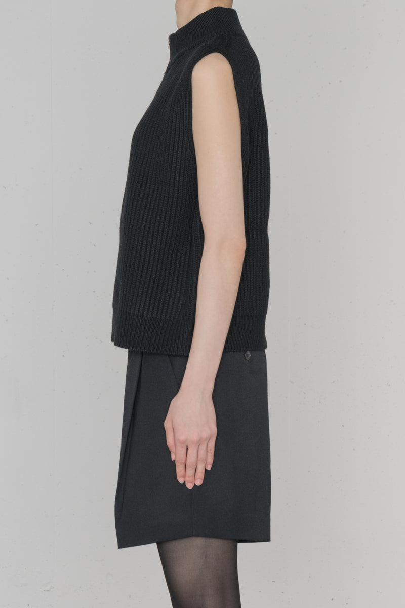 RIBBED KNIT WOOL VEST – HYKE ONLINE STORE