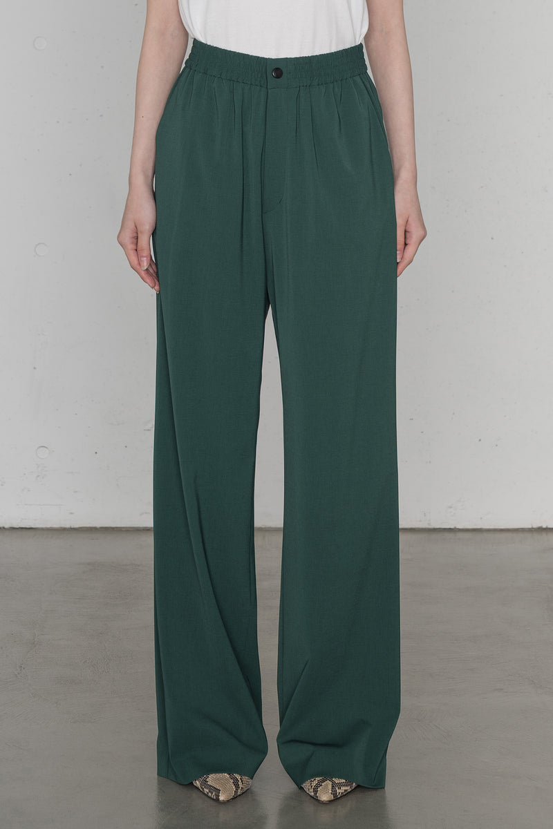 【HYKE】STRETCH TAPERED PANTSブルー STRETCH TAPERED PANTS – HYKE ONLINE STORE