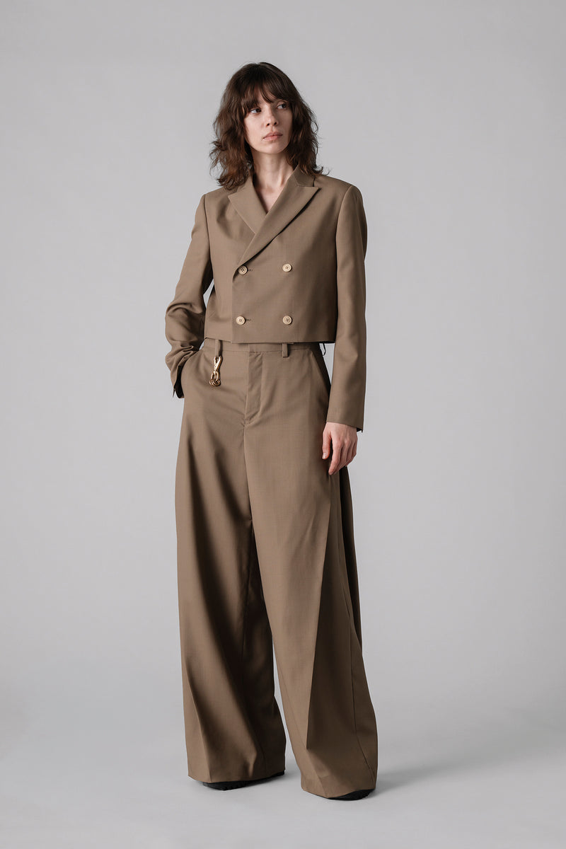 26SS_EC_17566_09_MODEL_1_1200x