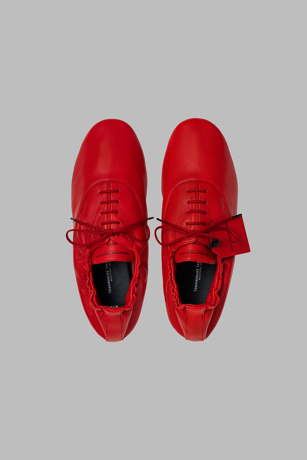 LACE-UP SHOES<br>BEAUTIFUL SHOES × HYKE