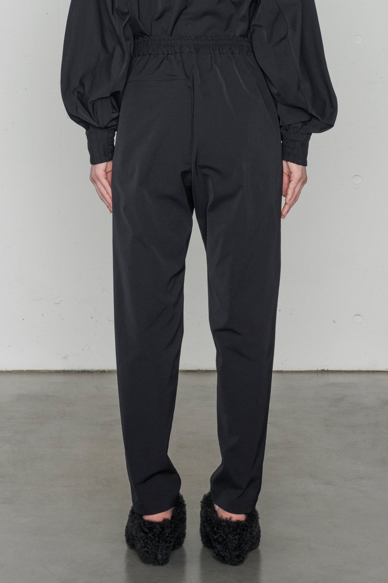 TASLAN TAPERED PANTS