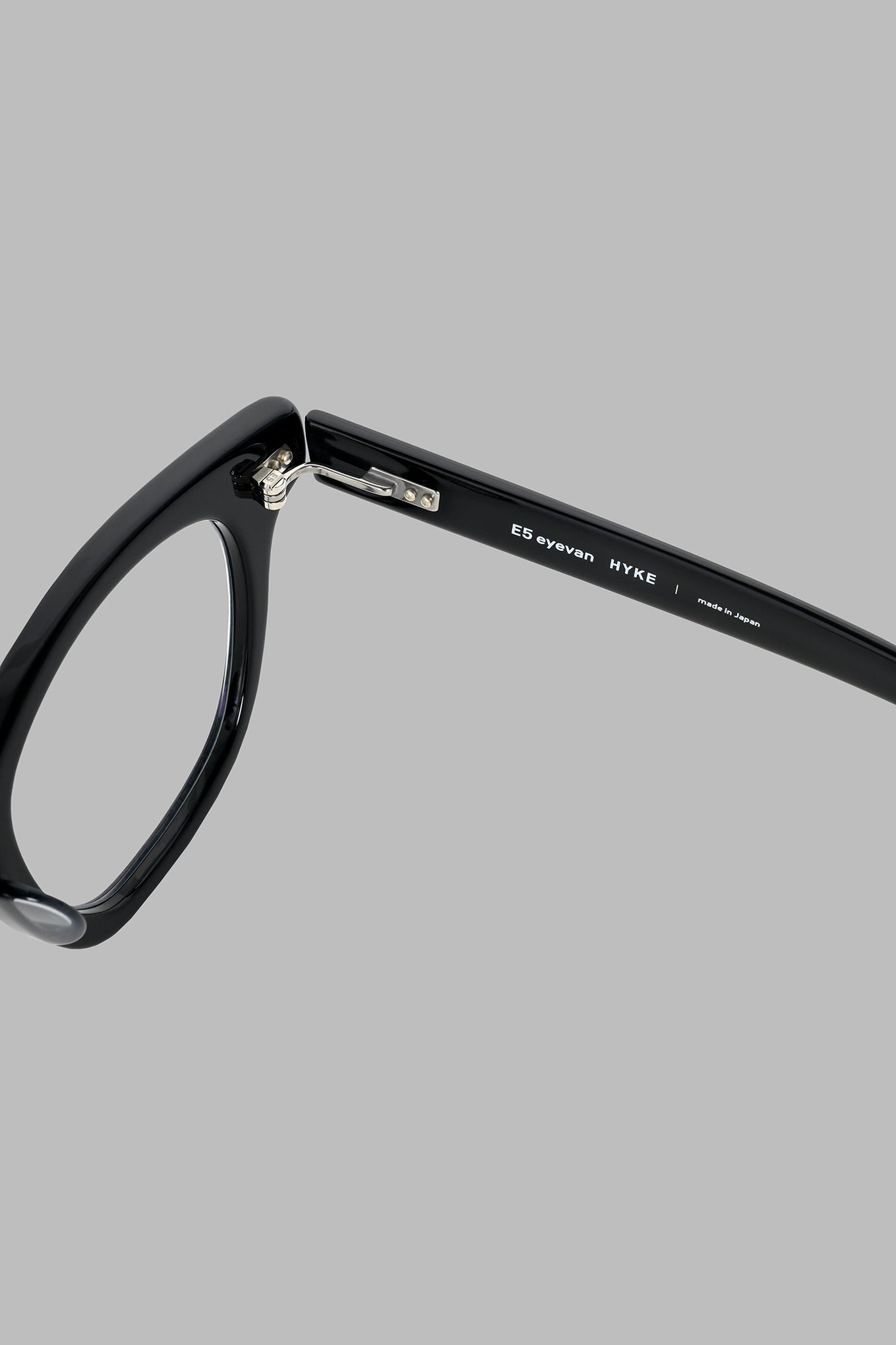 EH-1<br>E5 eyevan × HYKE