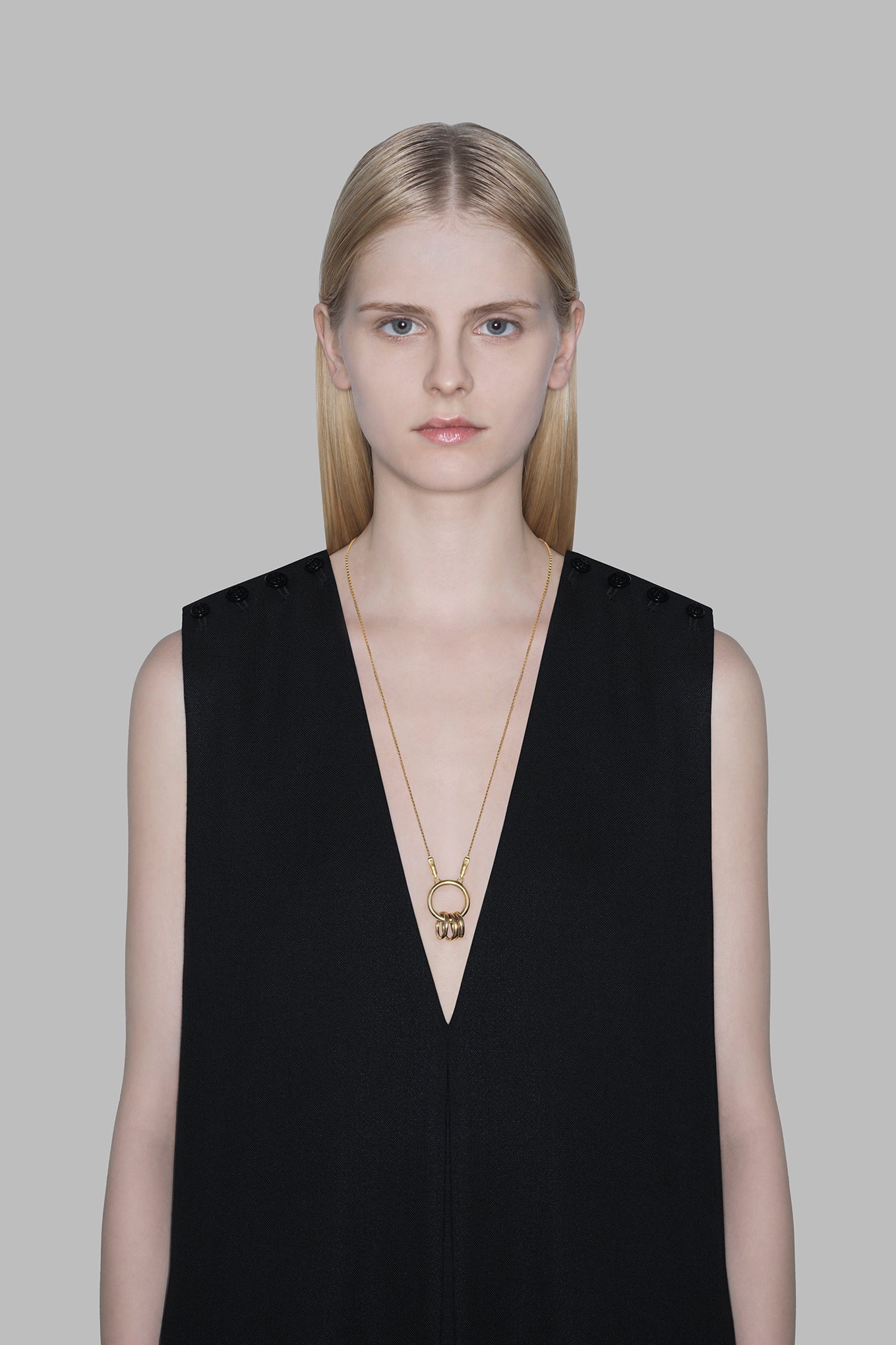 EYEGLASS HOLDER<br>END CUSTOM JEWELLERS × HYKE