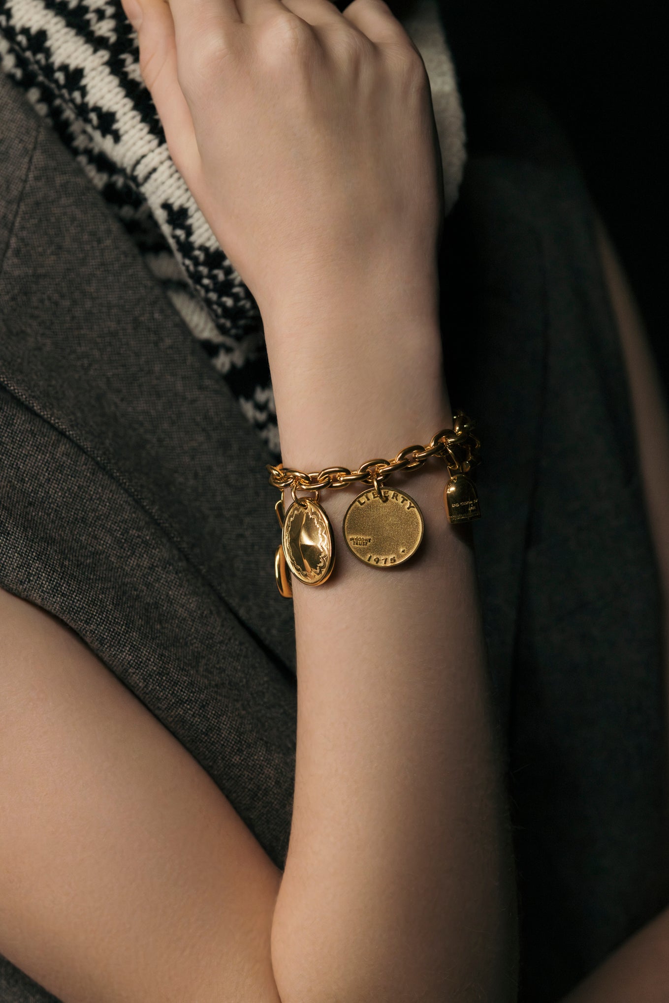 MULTI CHARM BRACELET<br>END CUSTOM JEWELLERS × HYKE