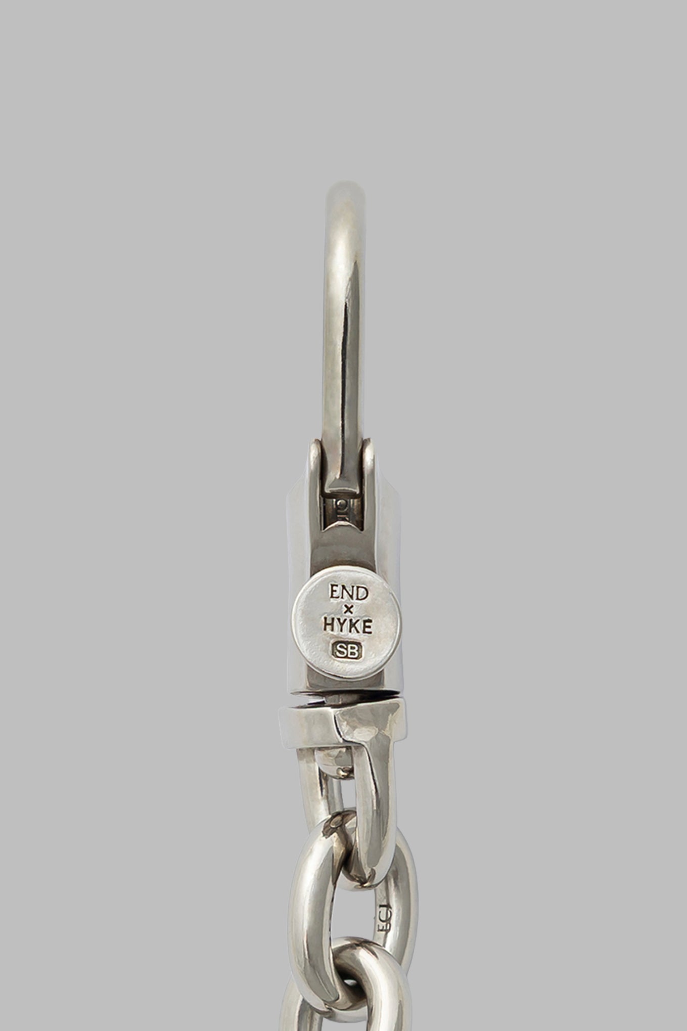 KEY CHAIN<br>END CUSTOM JEWELLERS × HYKE