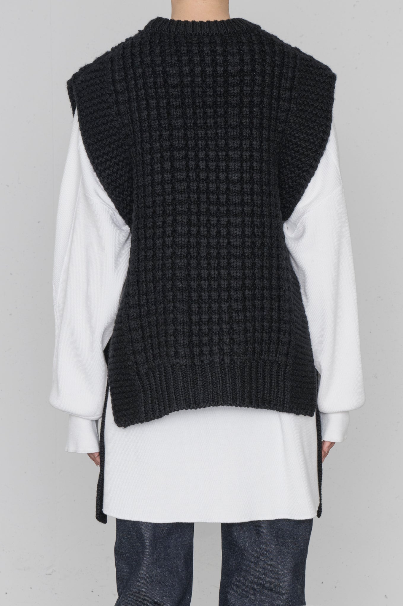 WAFFLE-KNIT SWEATER VEST