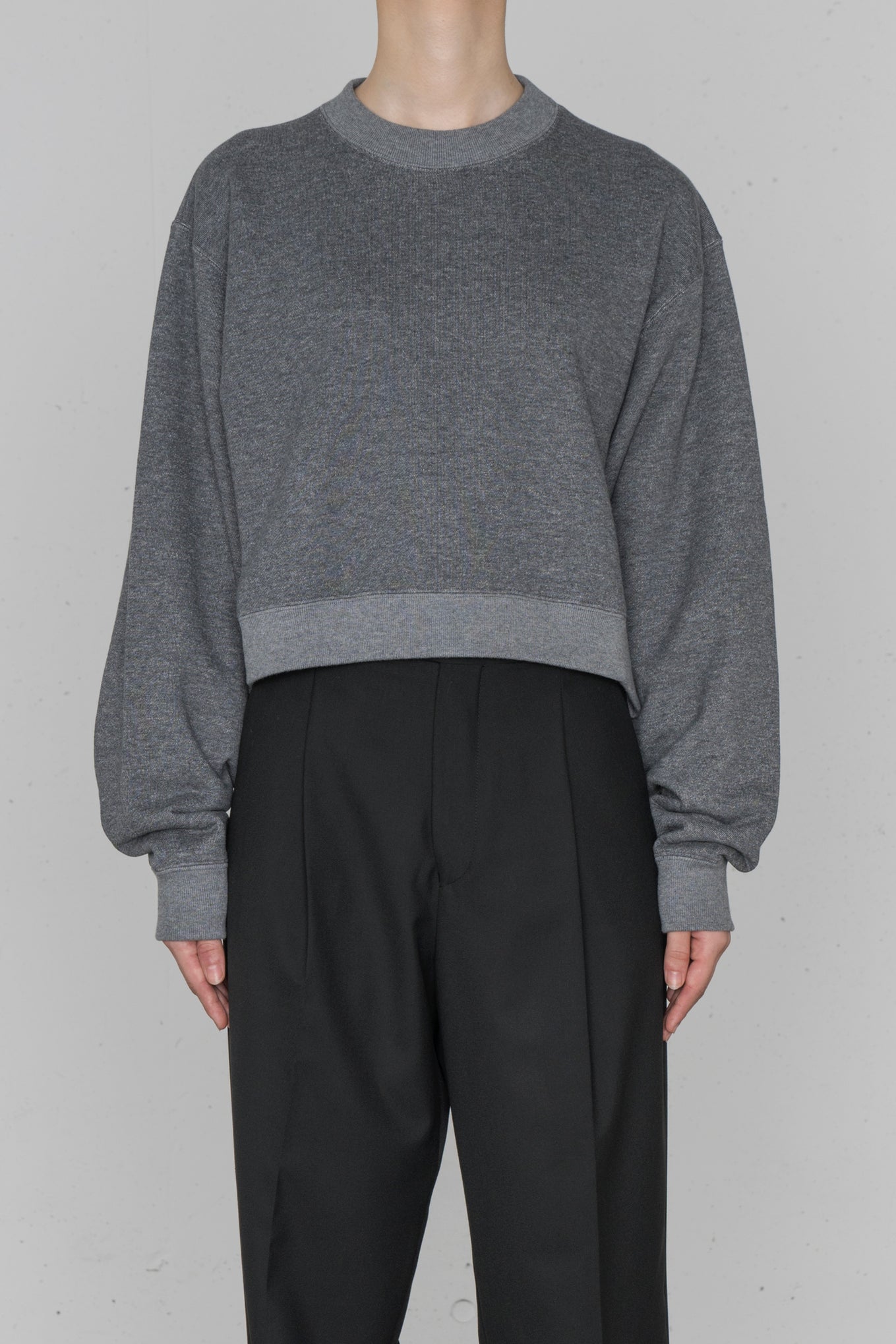 CROPPED SWEAT SHIRT