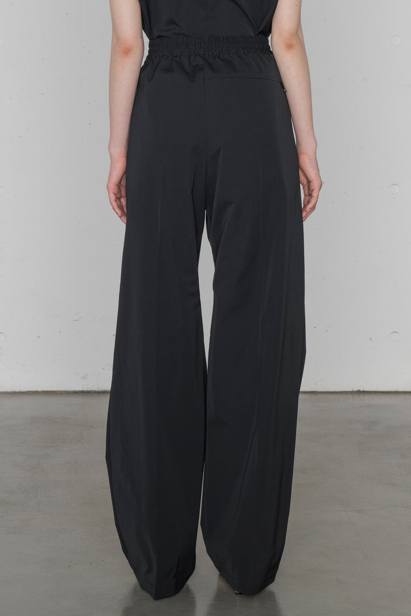 TASLAN TWILL WIDE LEG PANTS – HYKE ONLINE STORE