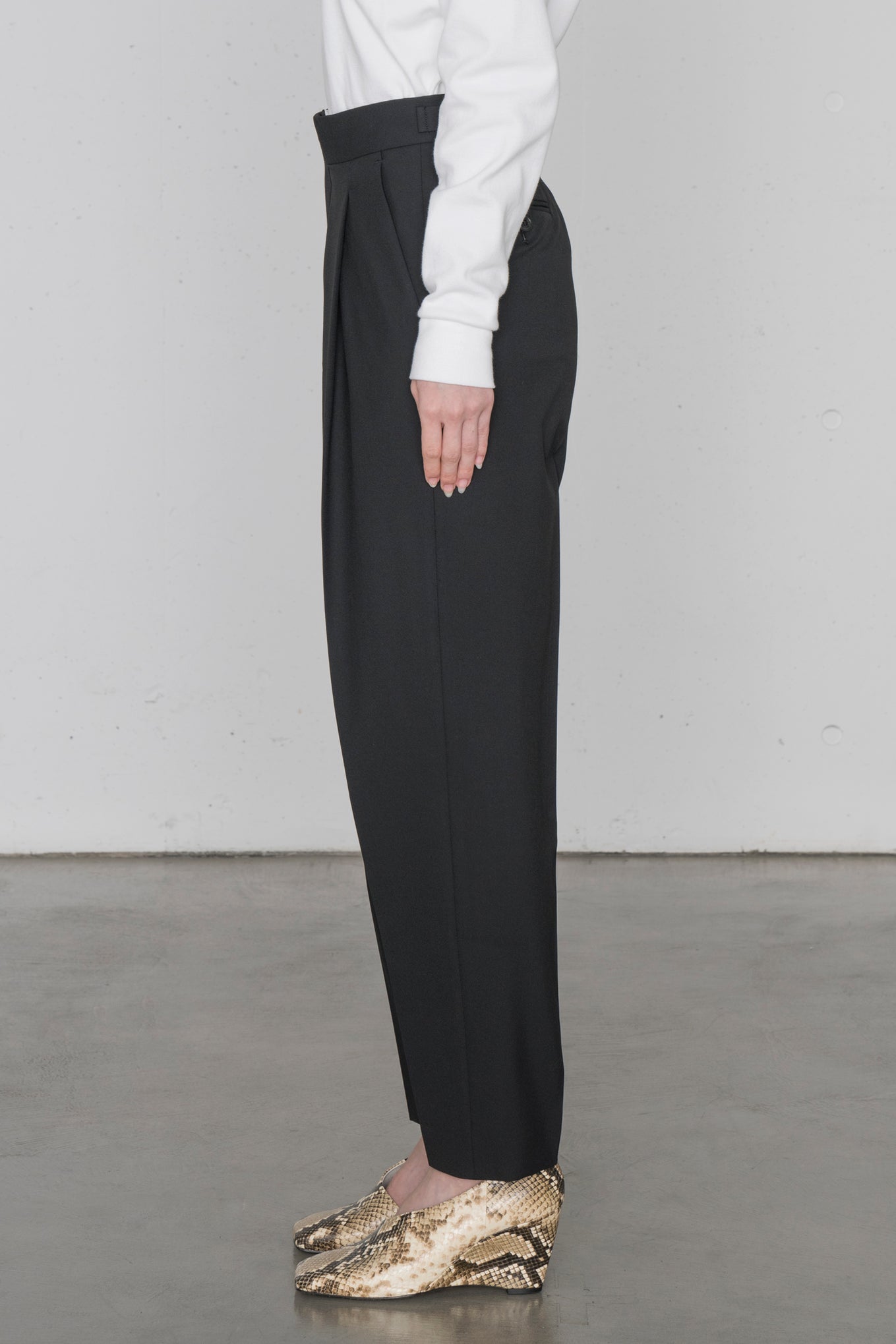 P/R STRETCH TAPERED PANTS