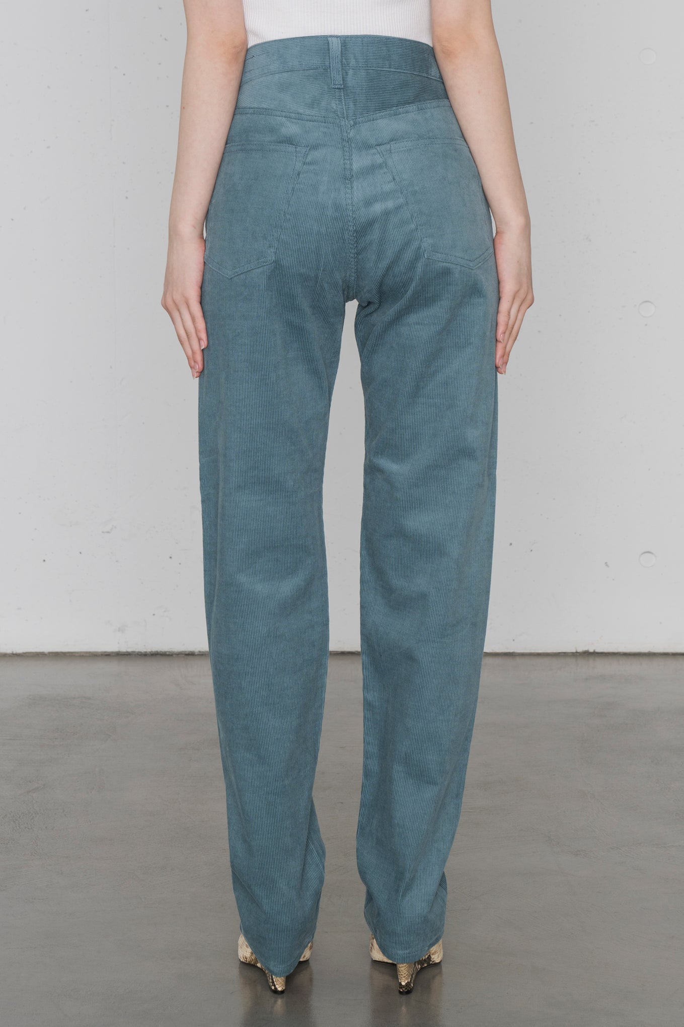 CORDUROY CLASSIC STRAIGHT PANTS