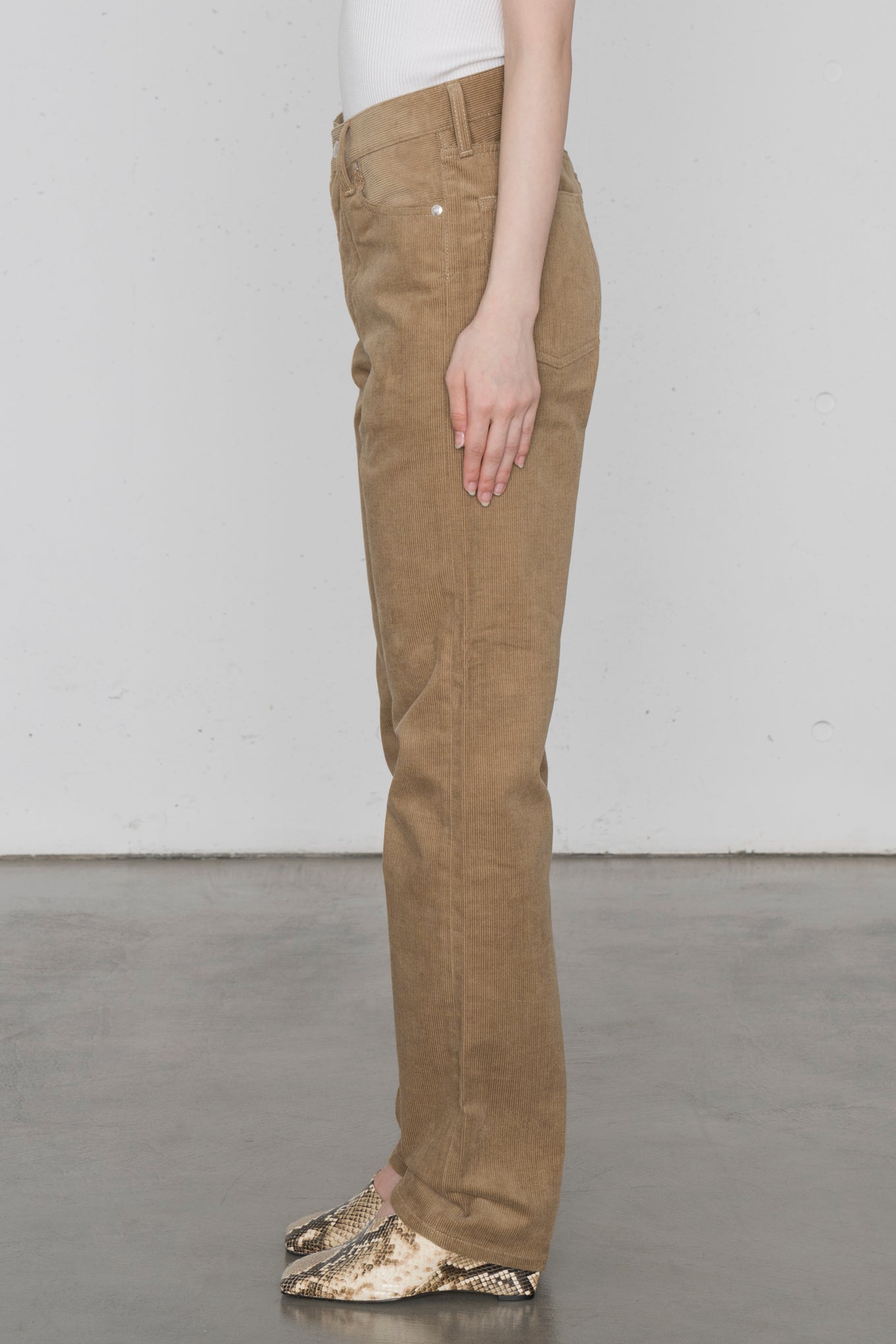 CORDUROY CLASSIC STRAIGHT PANTS