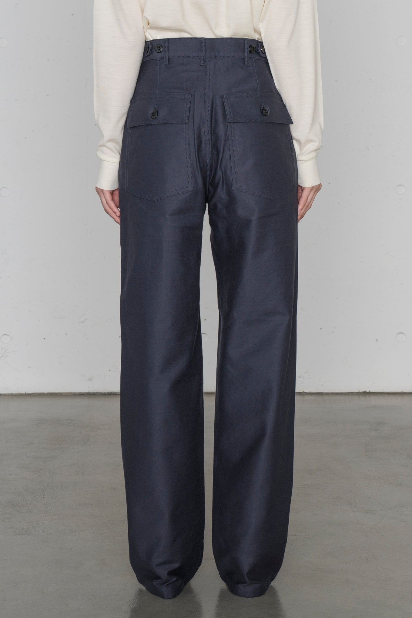 BACK SATIN BAKER PANTS