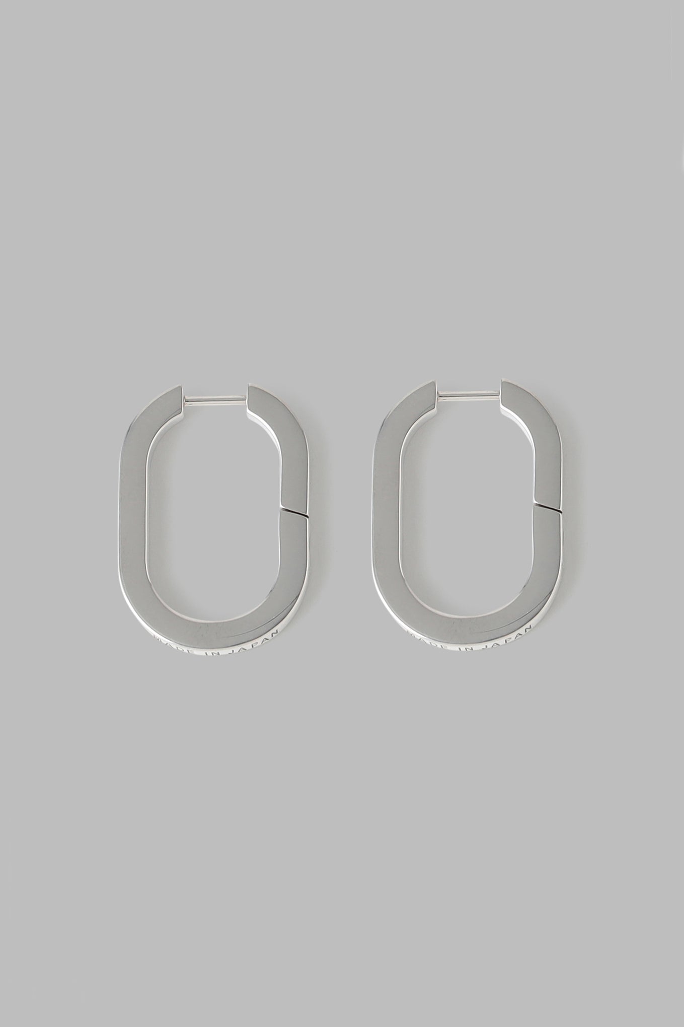 OVAL EARRINGS