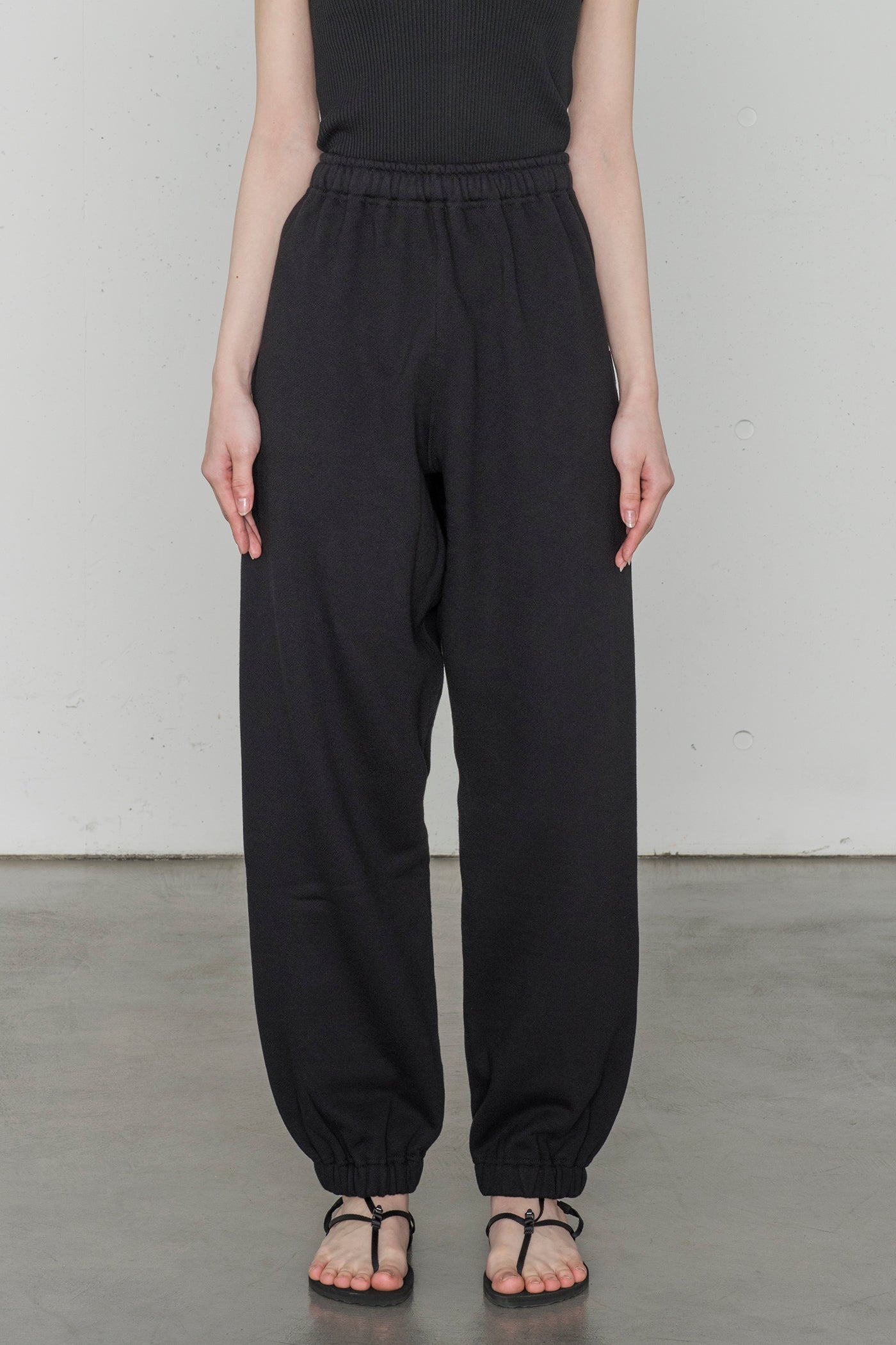 SWEAT PANTS – HYKE ONLINE STORE