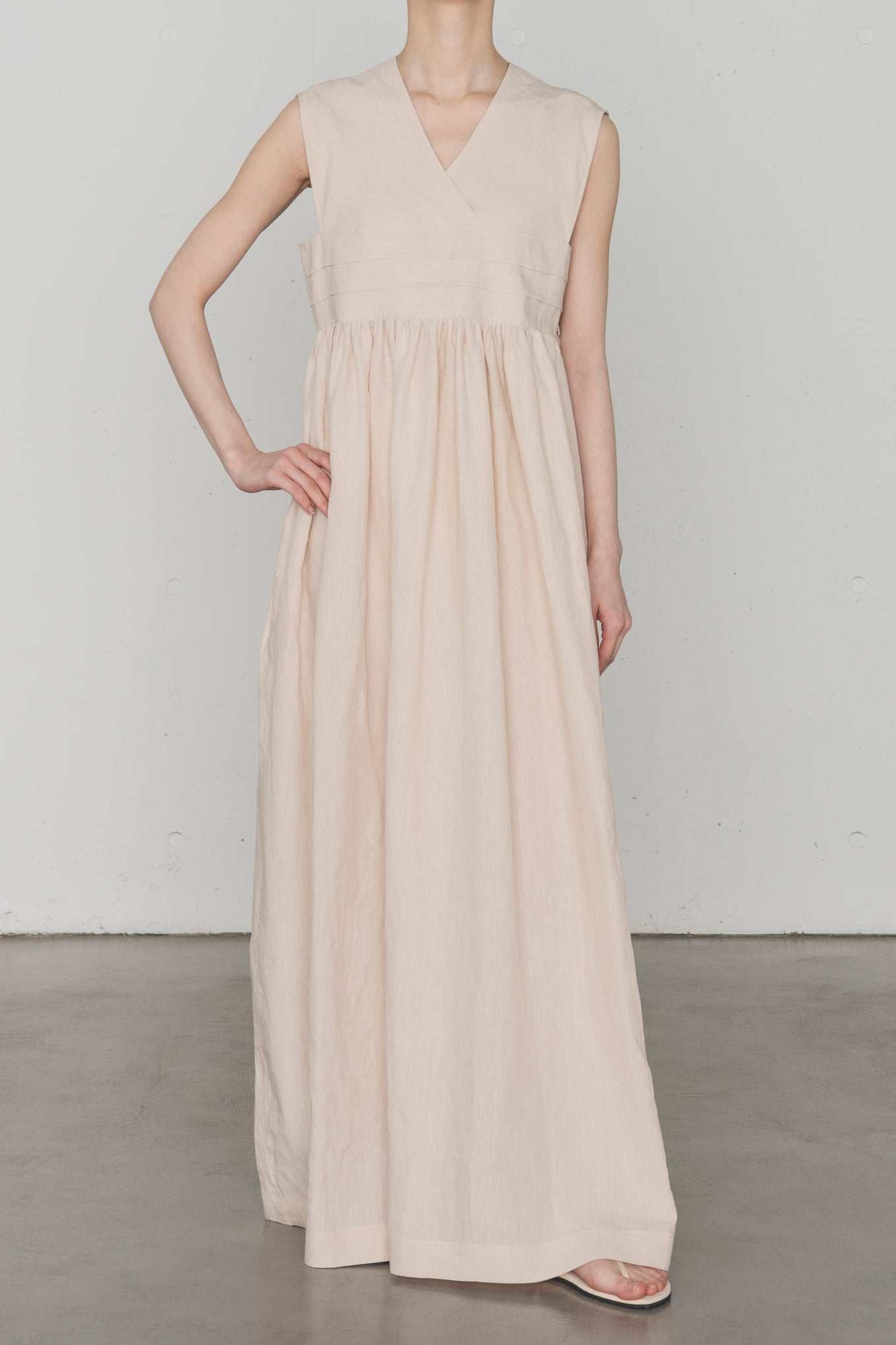 LINEN MAXI DRESS – HYKE ONLINE STORE