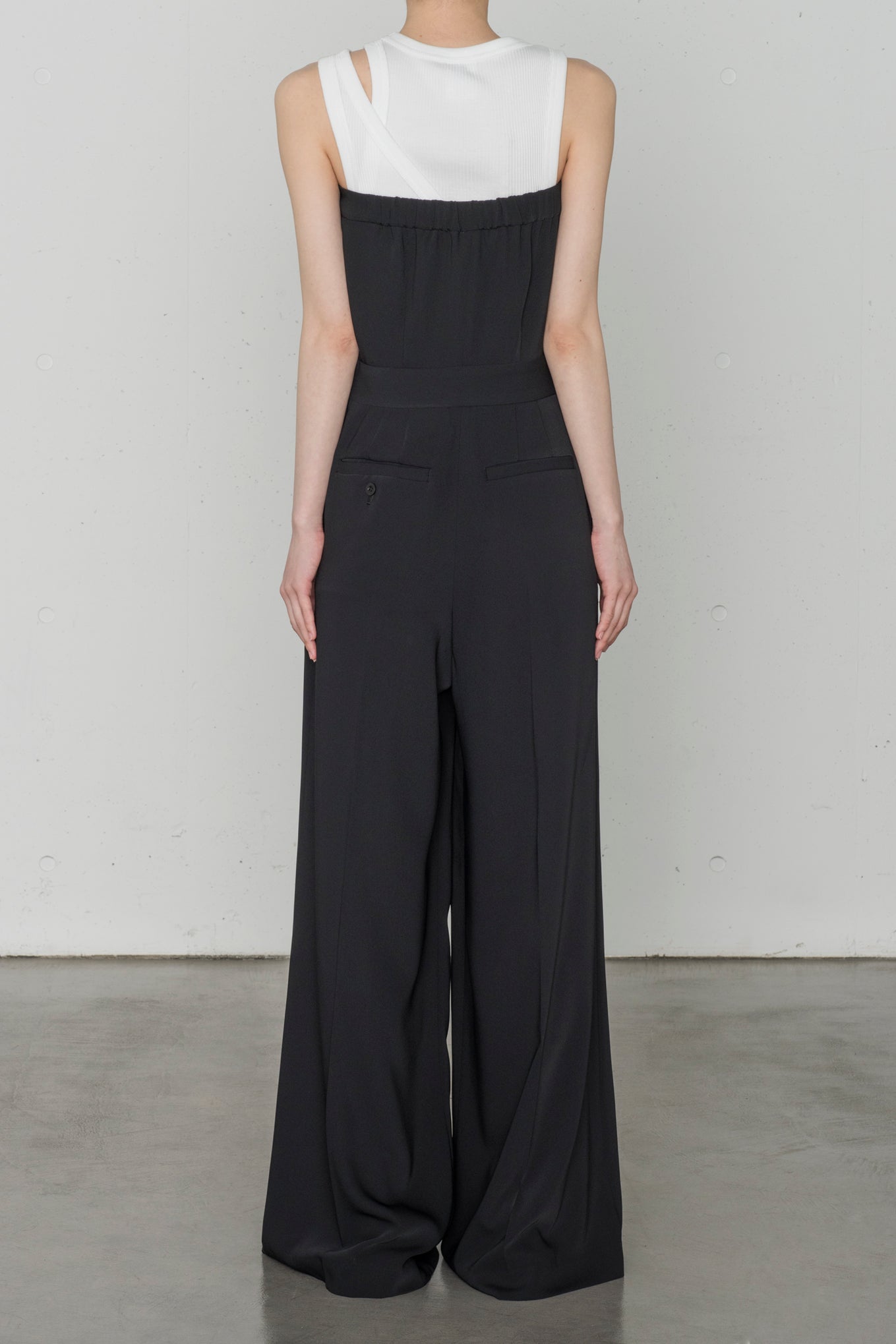 SATIN STRAPLESS JUMPSUIT – HYKE ONLINE STORE