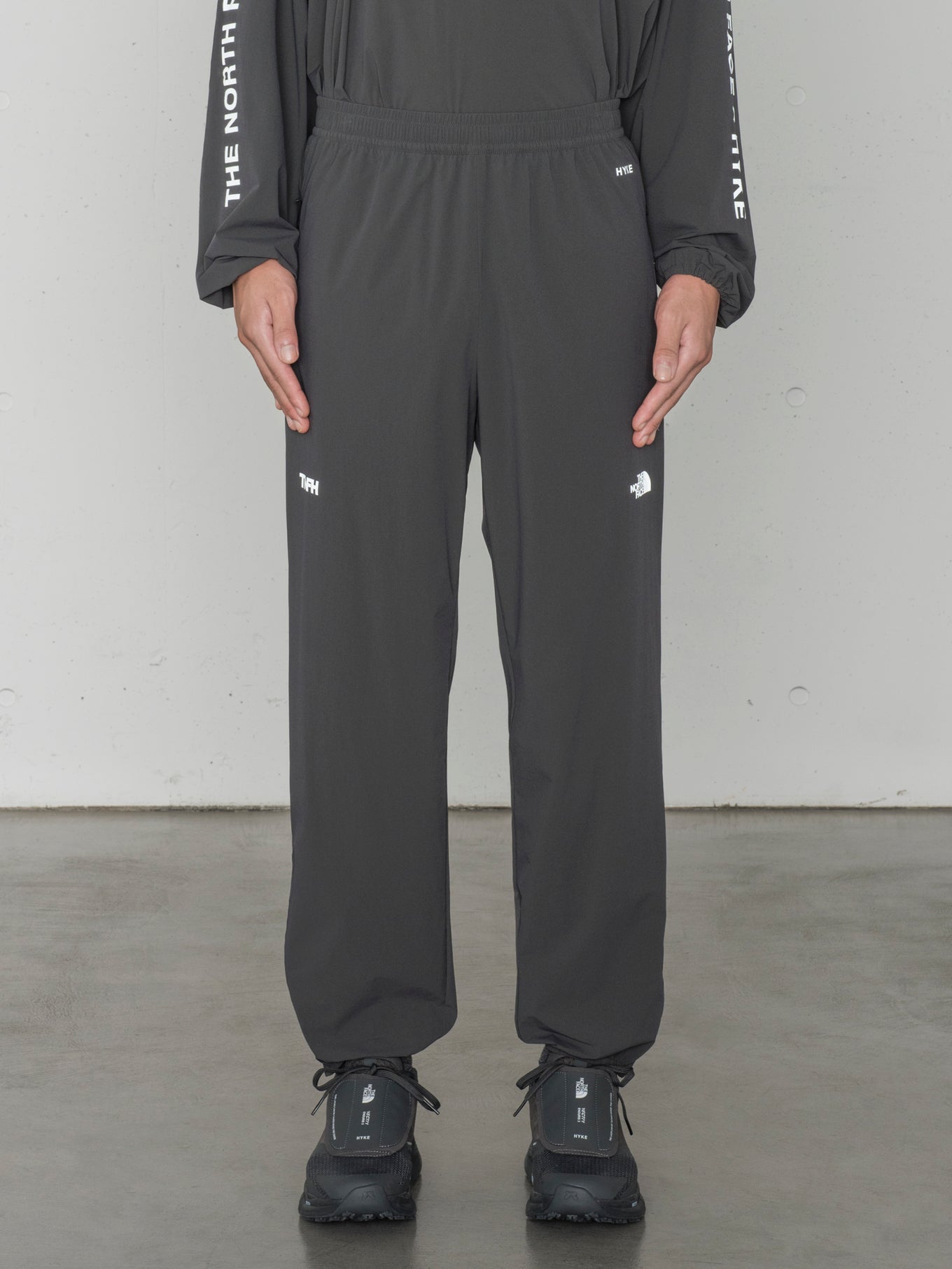 Trail Wind Pant (Mens)TNFH THE NORTH FACE × HYKE – HYKE ONLINE STORE