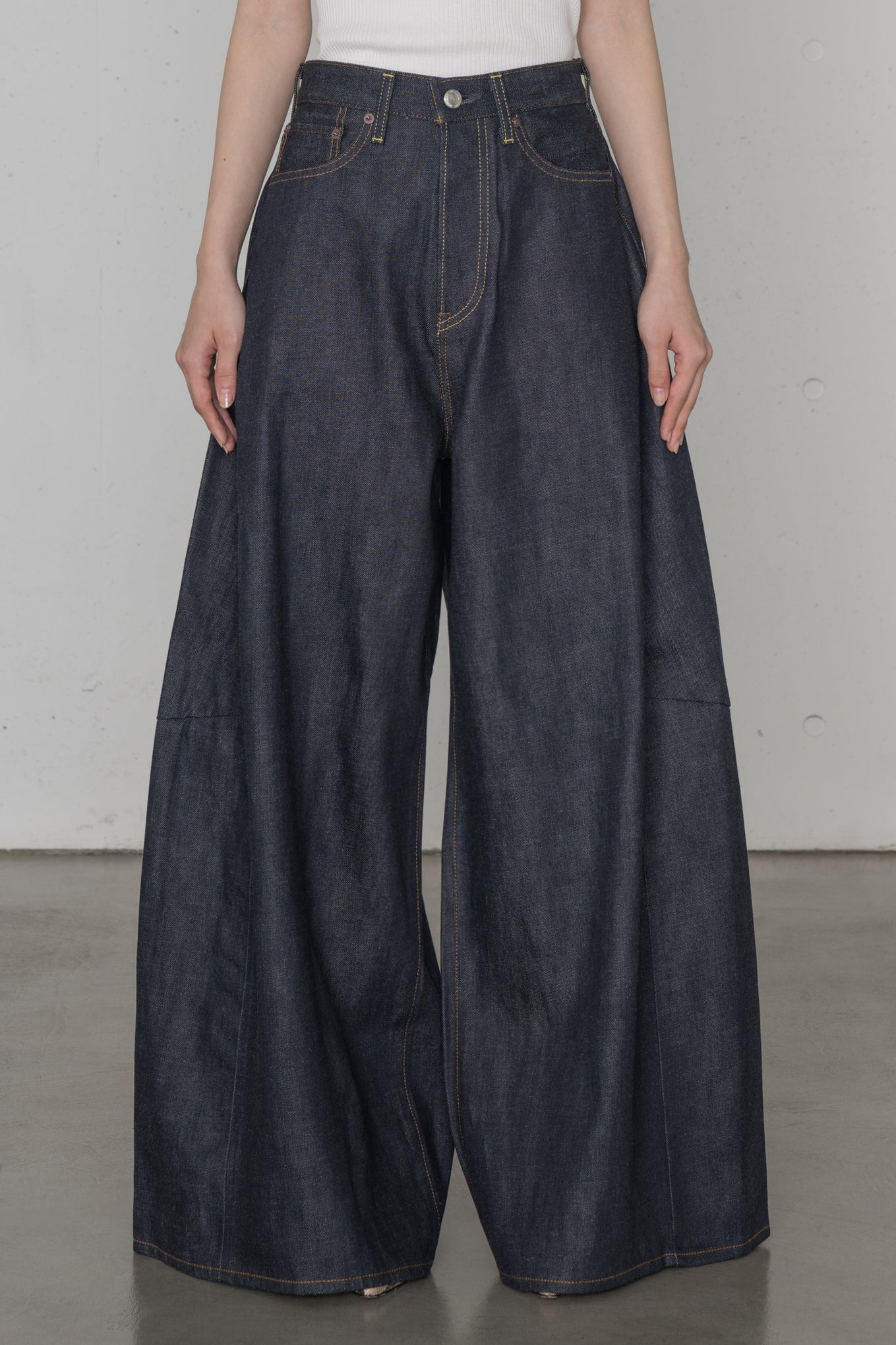 DENIM SUPER WIDE LEG JEANS