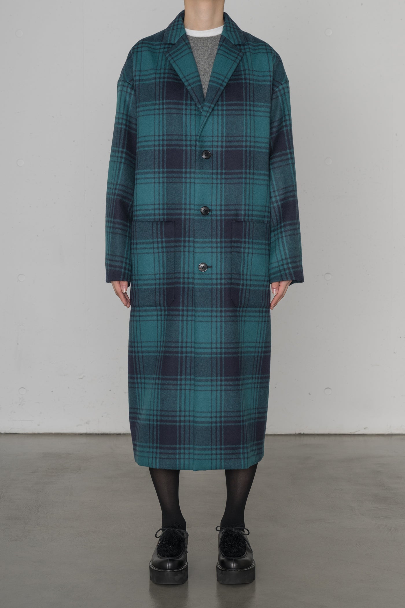 PLAID COAT – HYKE ONLINE STORE