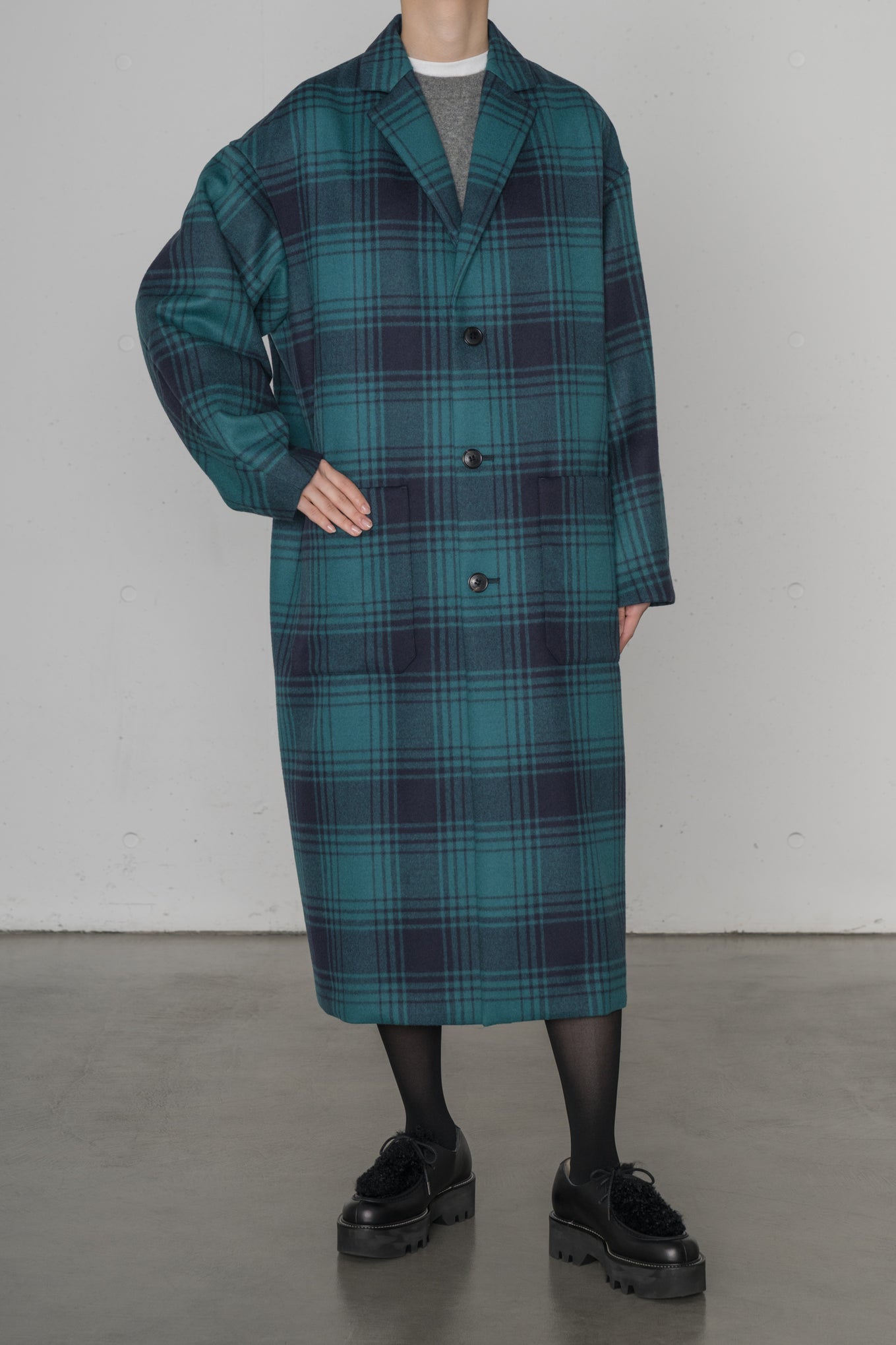PLAID COAT