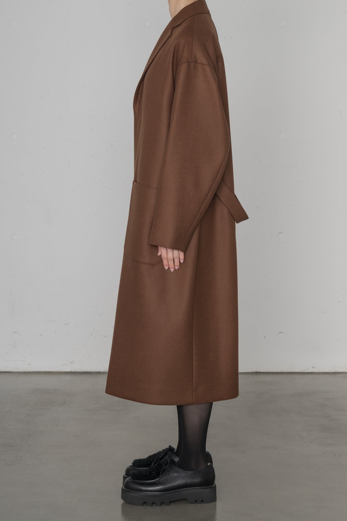 WOOL SHOP COAT