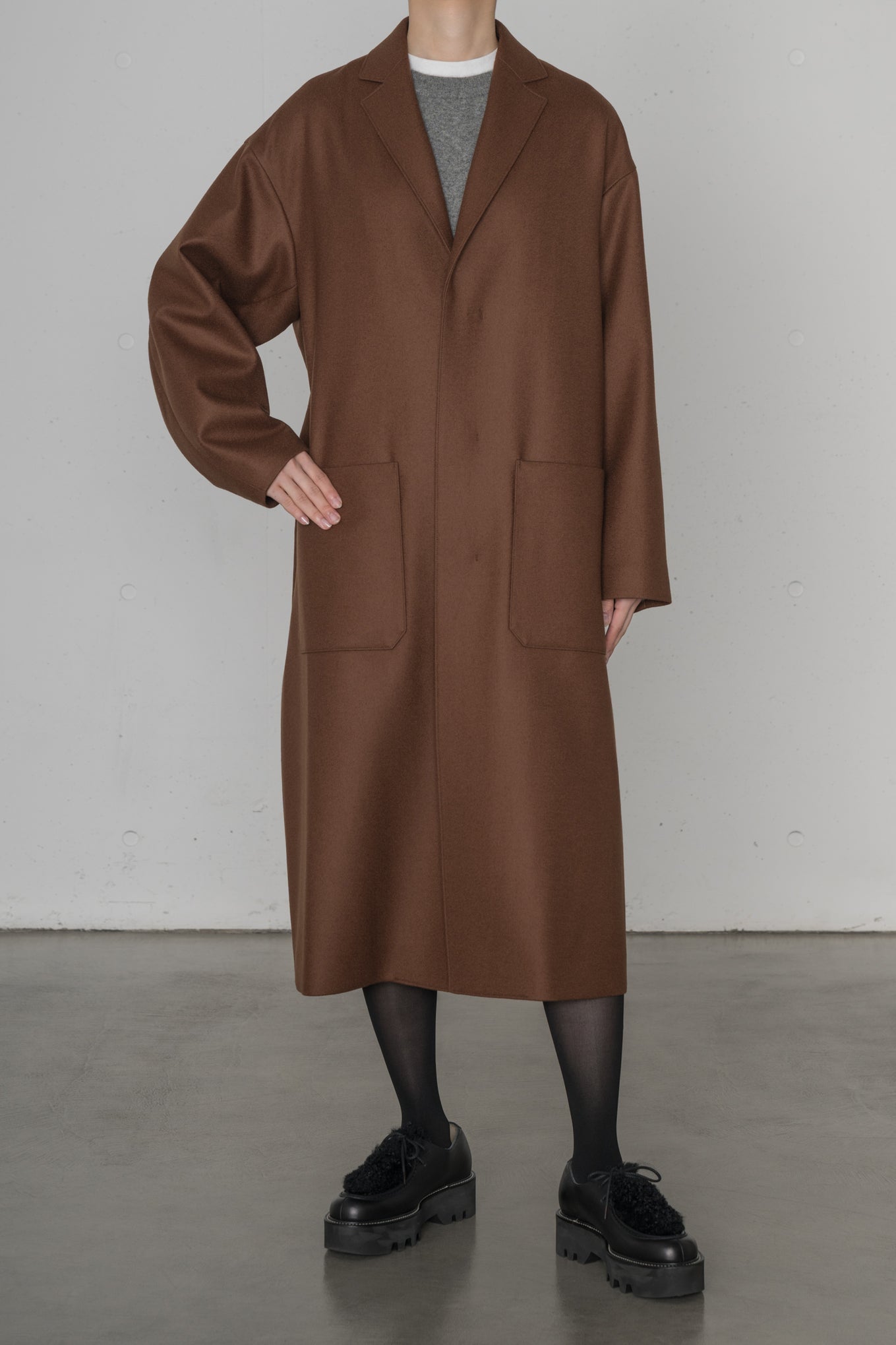 WOOL SHOP COAT