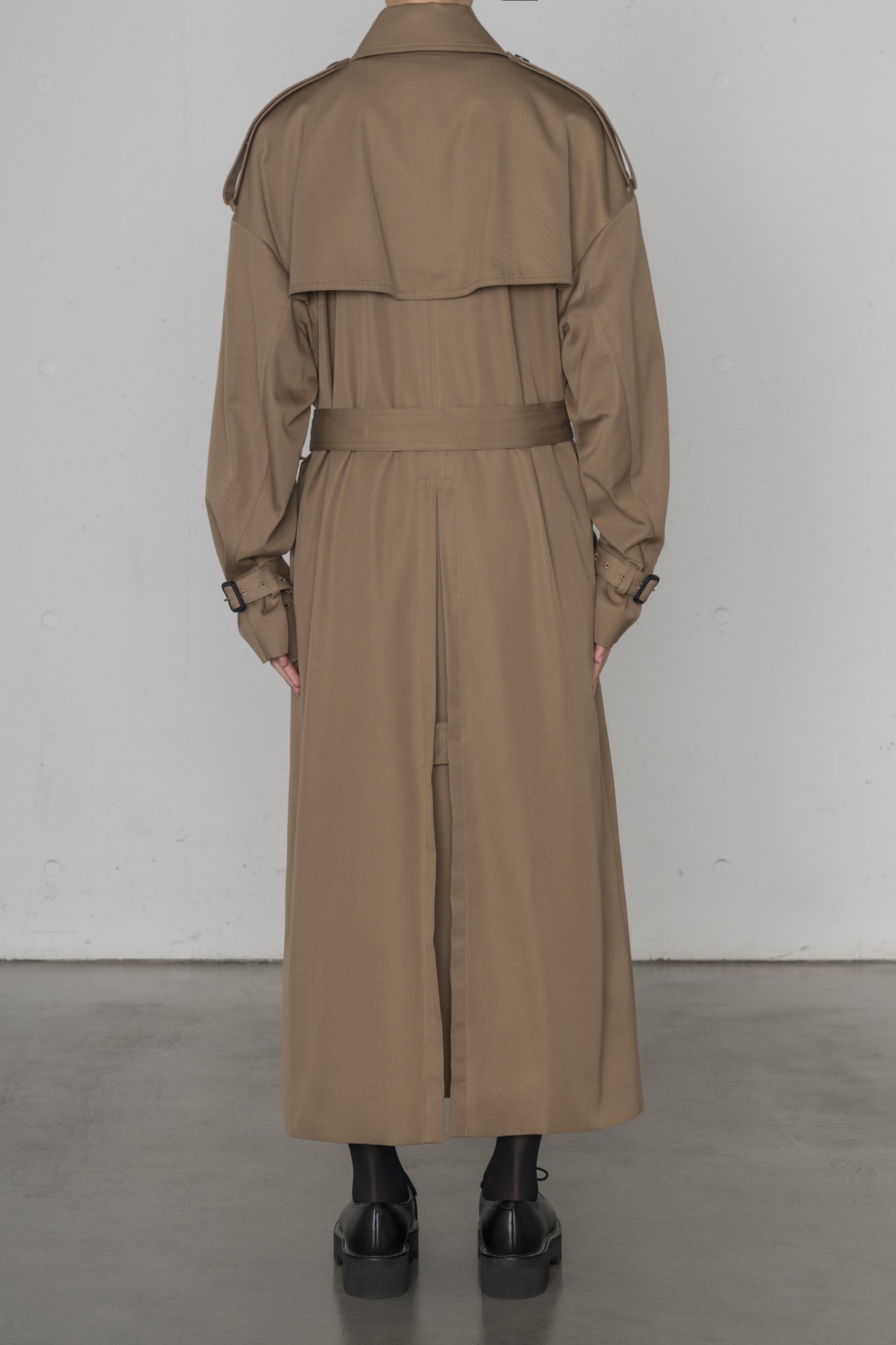 TRENCH COAT / BIG FIT