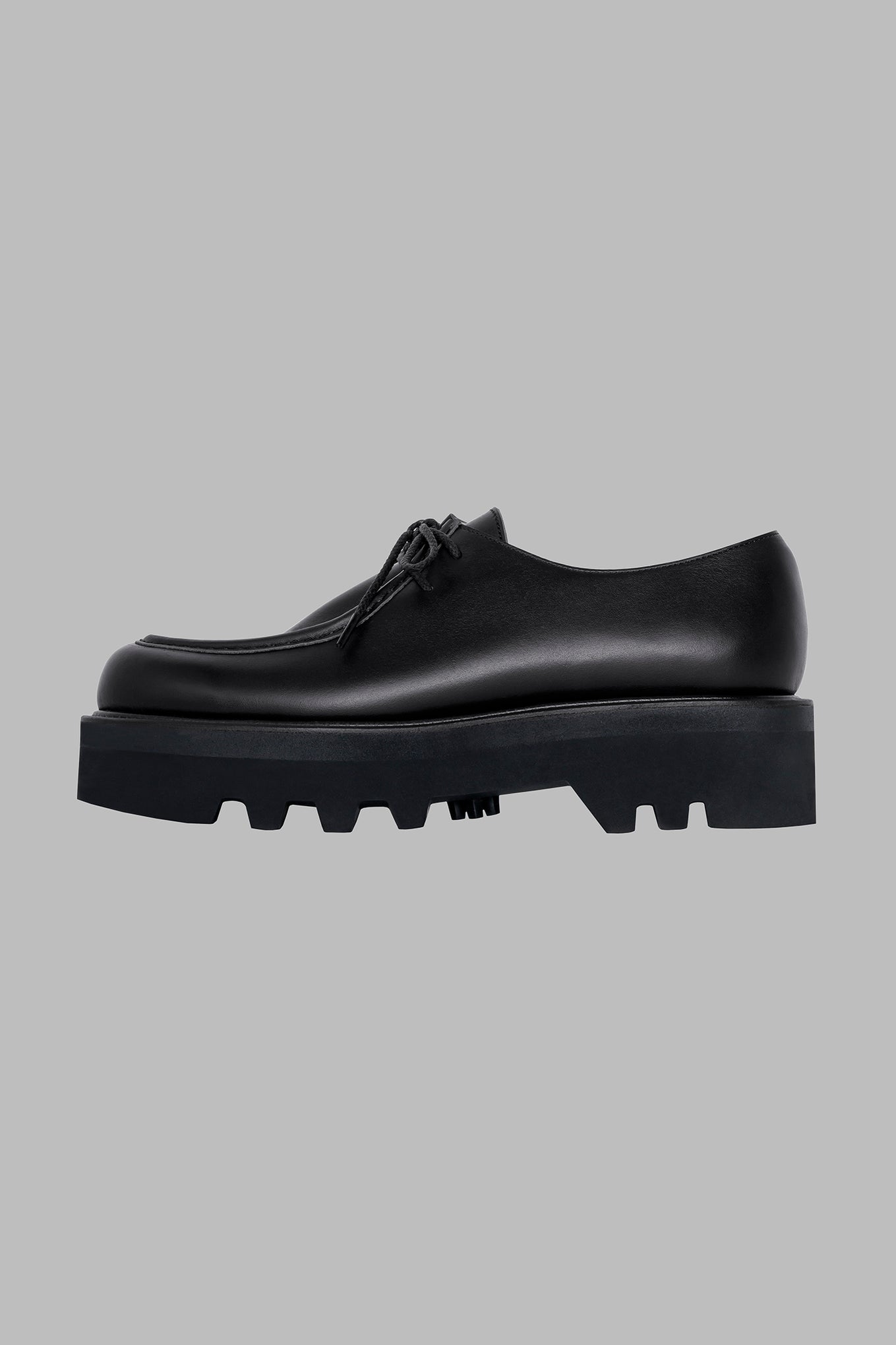 TIROLEAN SHOES