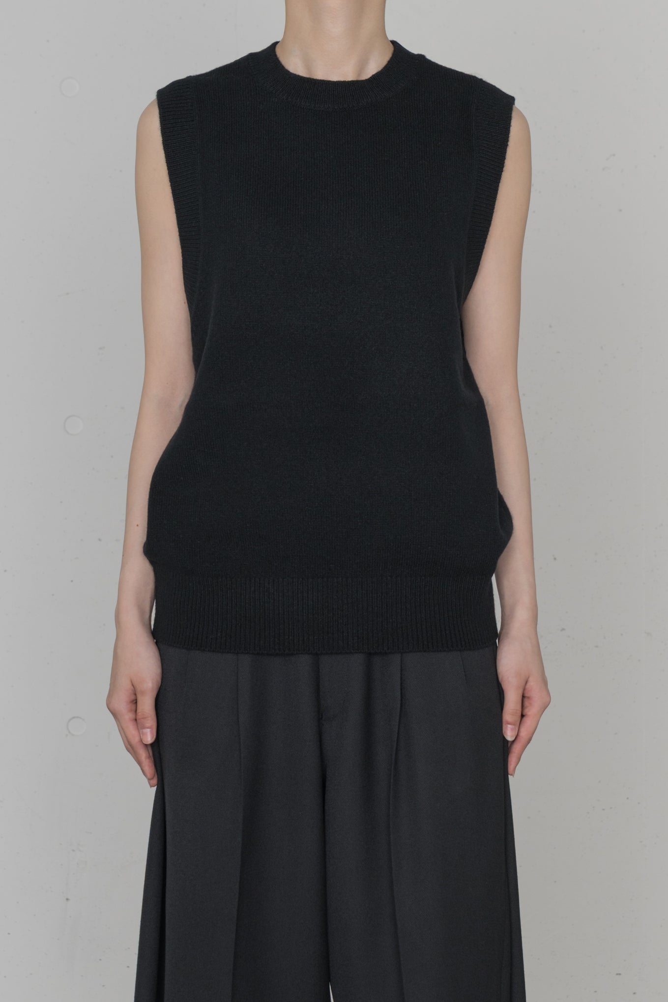 LAMBSWOOL VEST