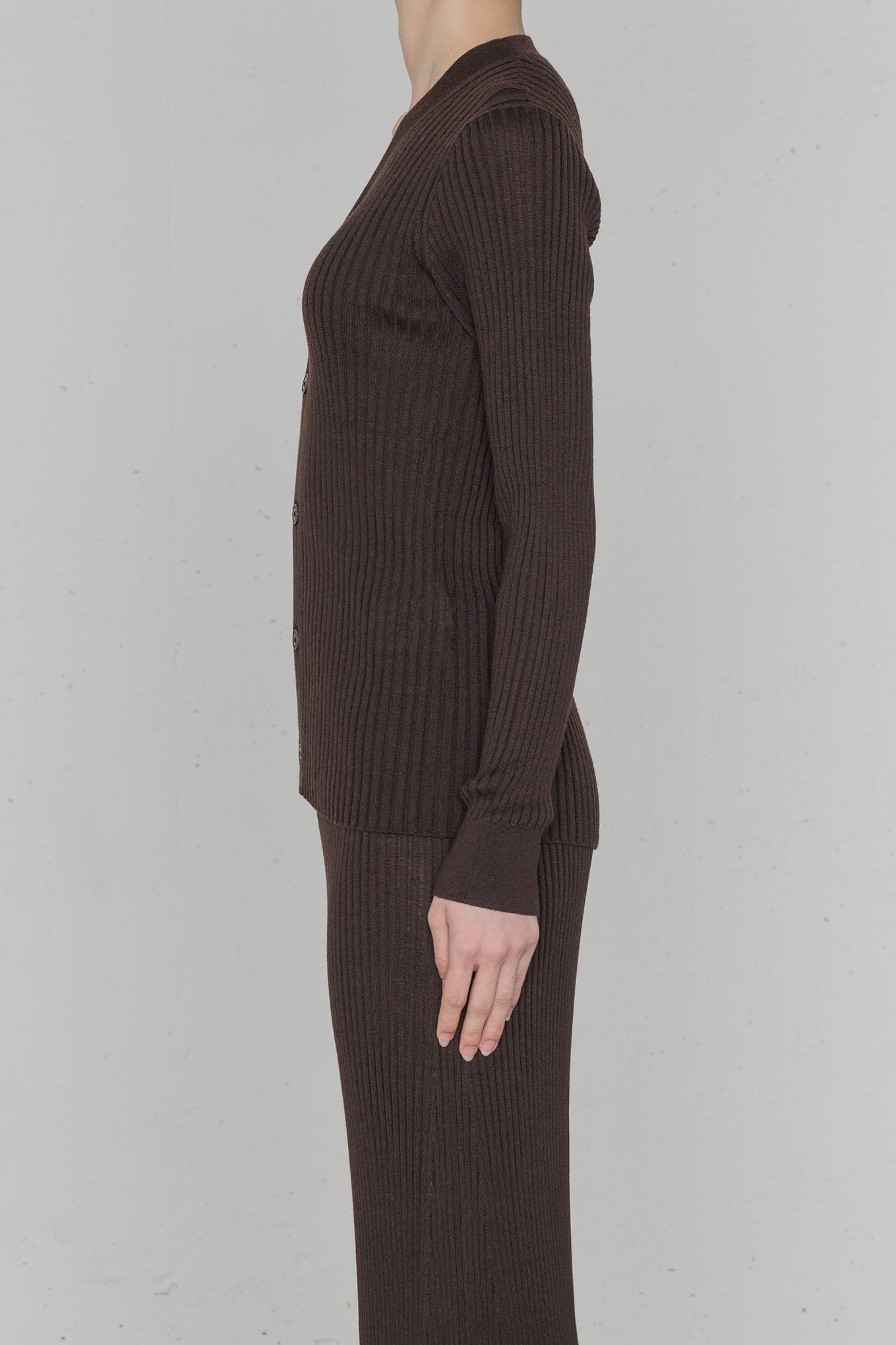 WIDE RIBBED CARDIGAN