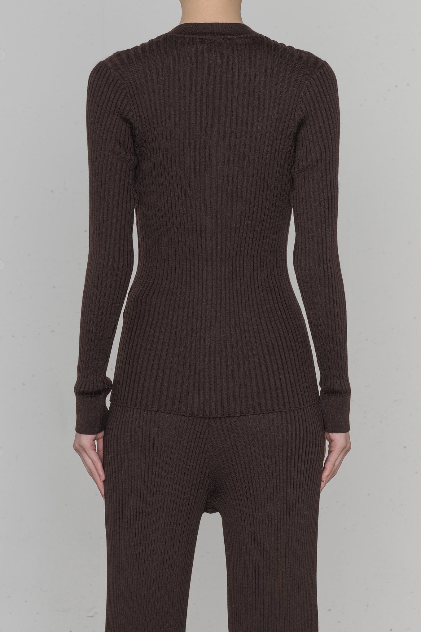 WIDE RIBBED CARDIGAN