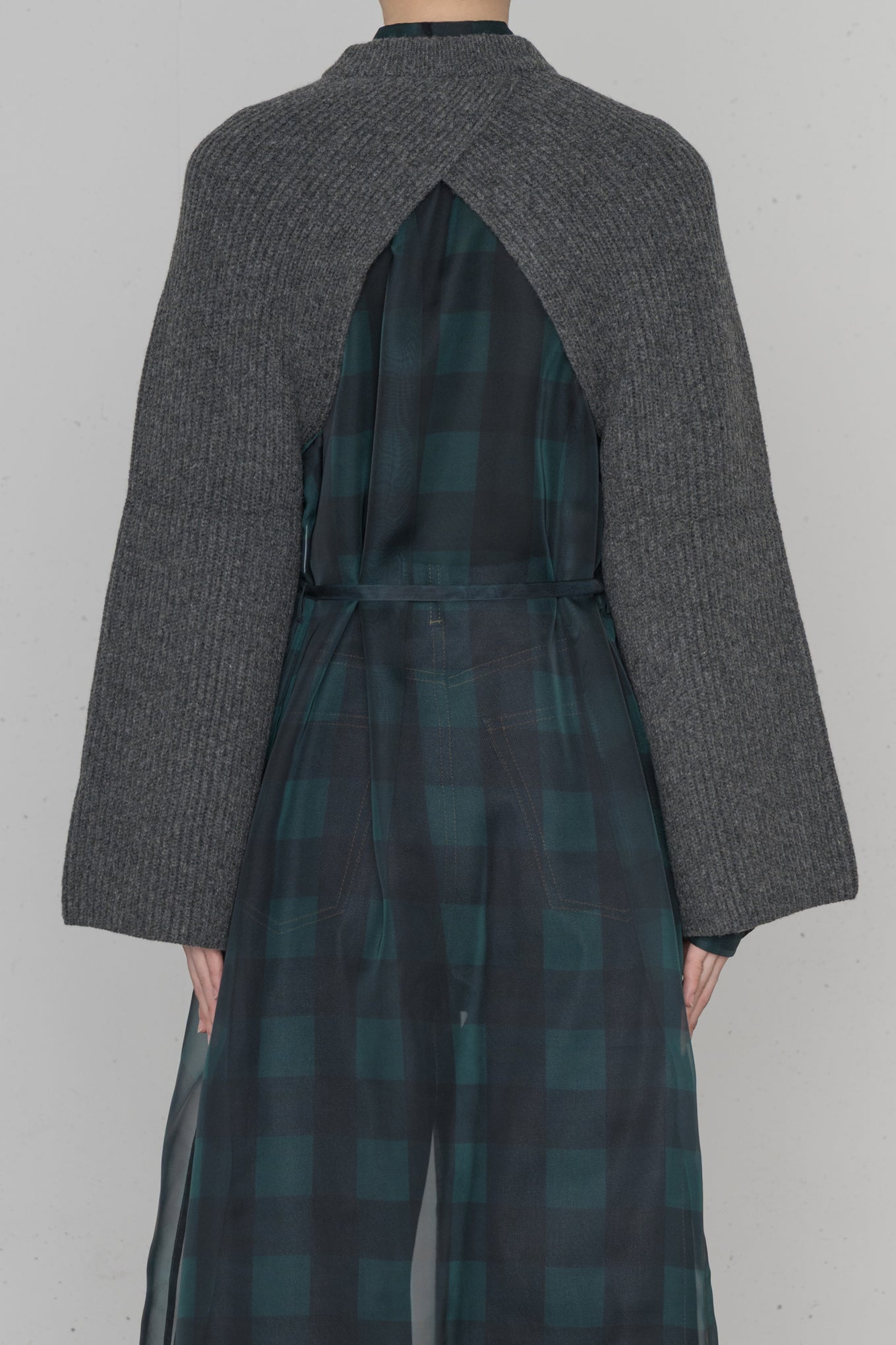 RIBBED KNIT WOOL SHRUG