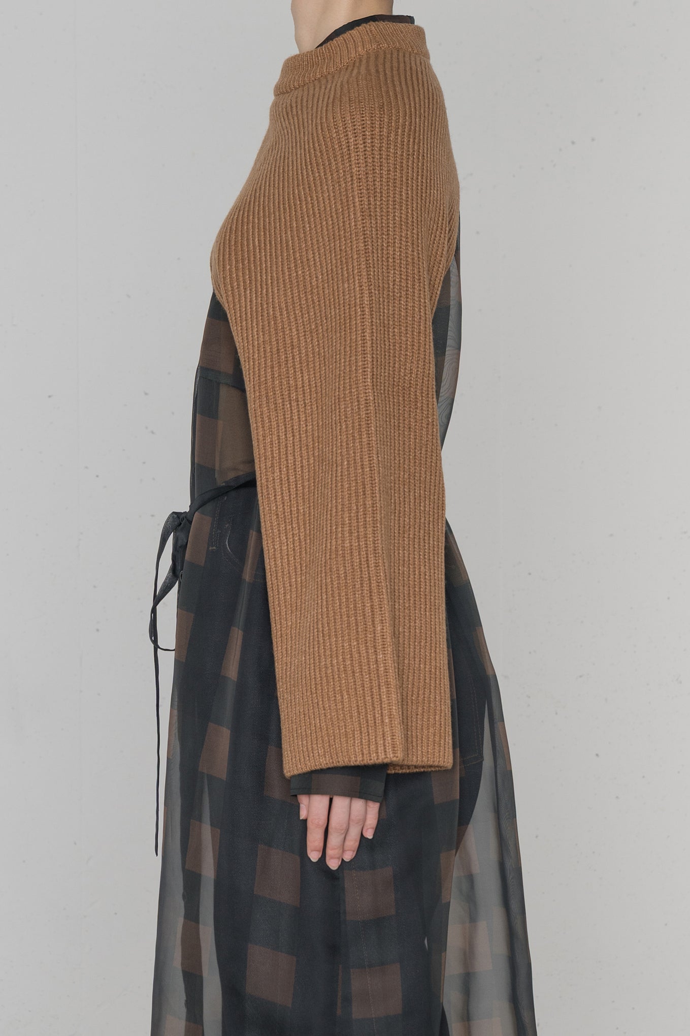RIBBED KNIT WOOL SHRUG