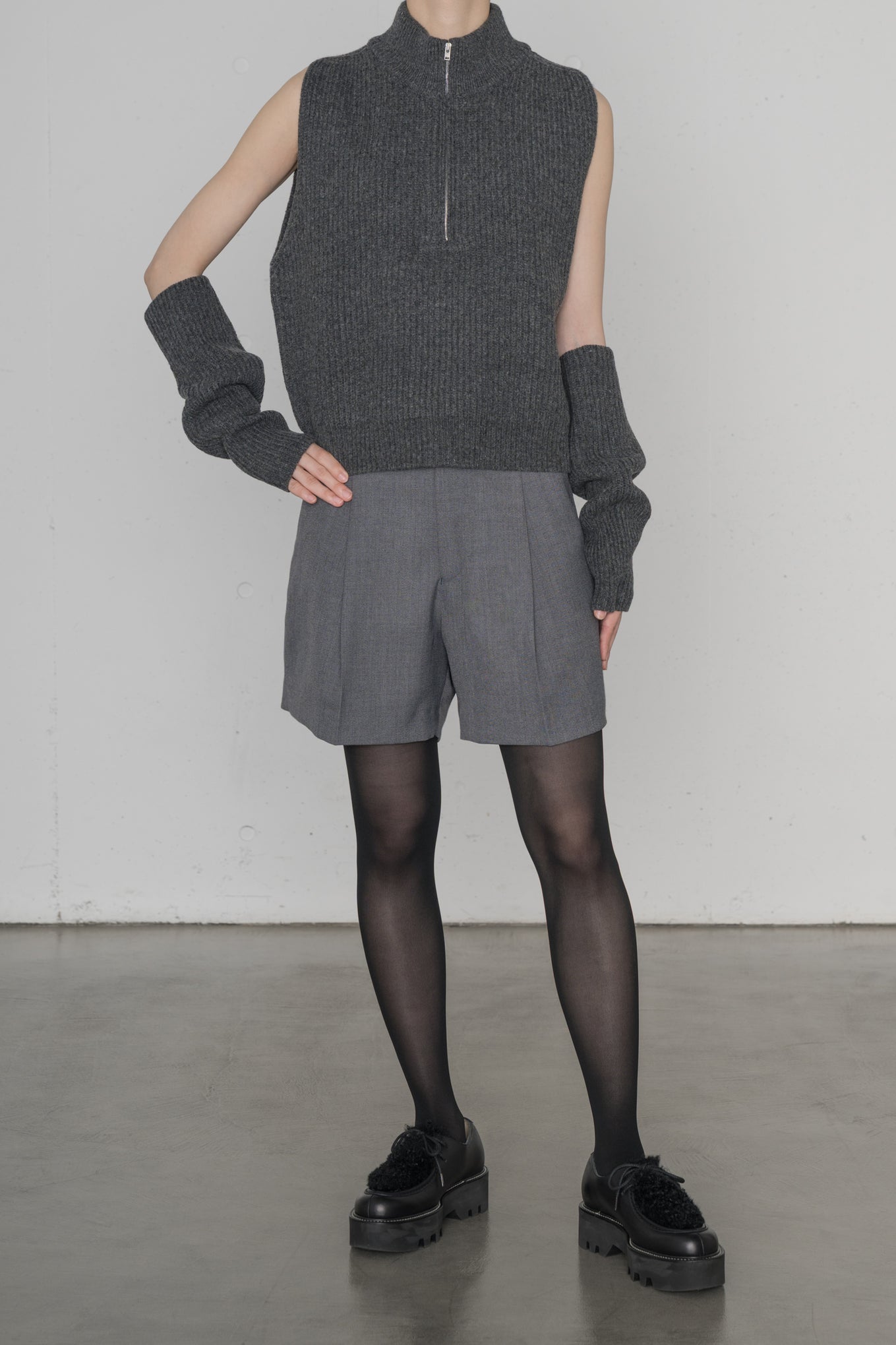 RIBBED KNIT WOOL ARM WARMERS