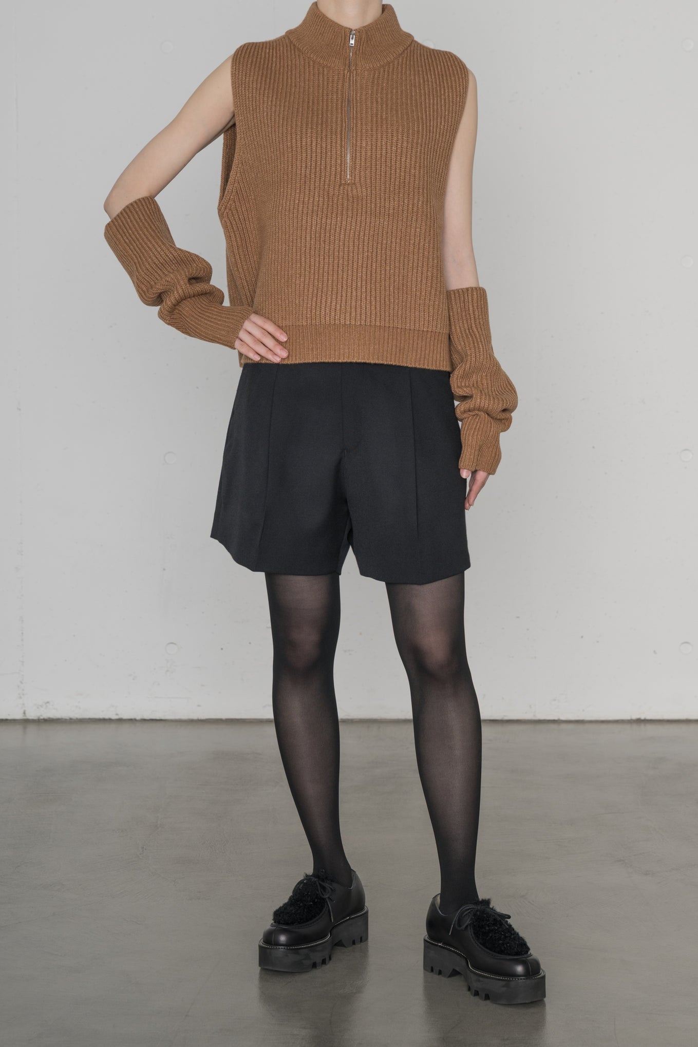 RIBBED KNIT WOOL ARM WARMERS