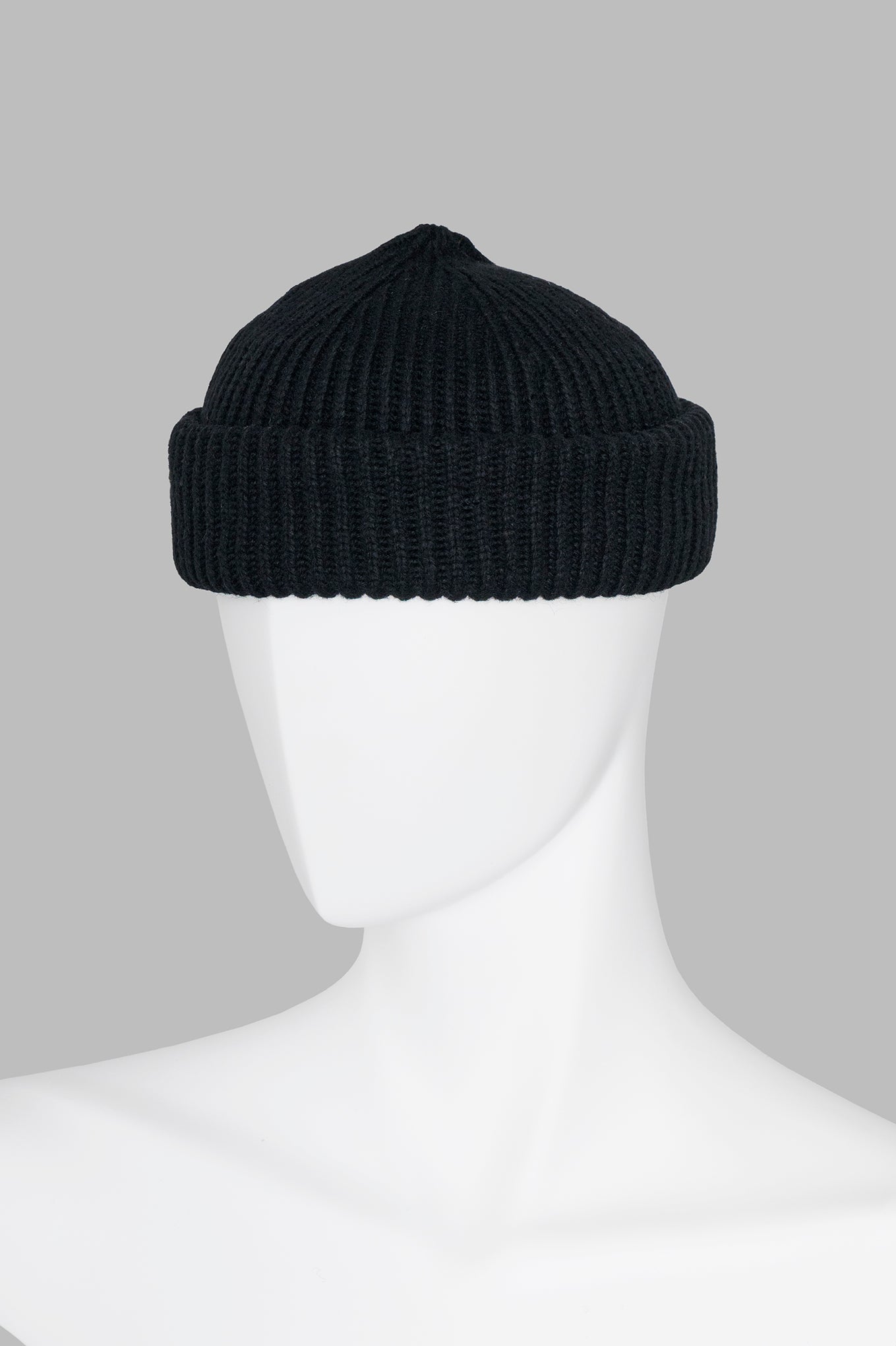 RIBBED KNIT WOOL BEANIE