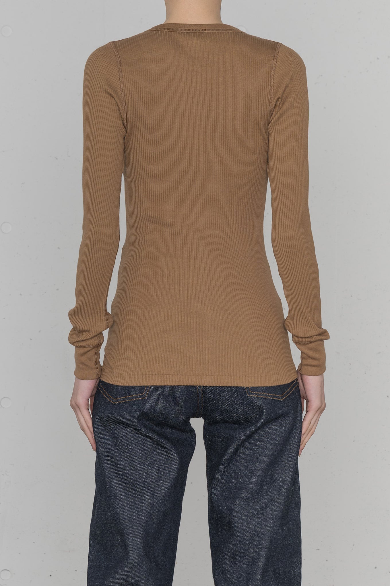 LONG-SLV TEE
