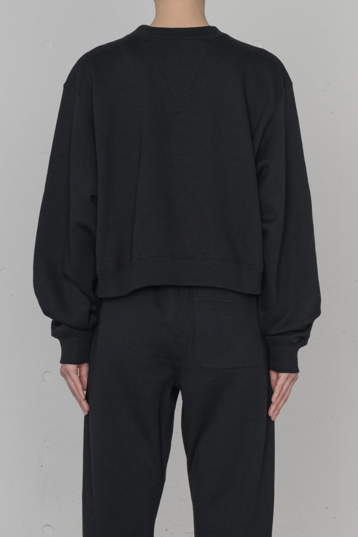 CROPPED SWEAT SHIRT