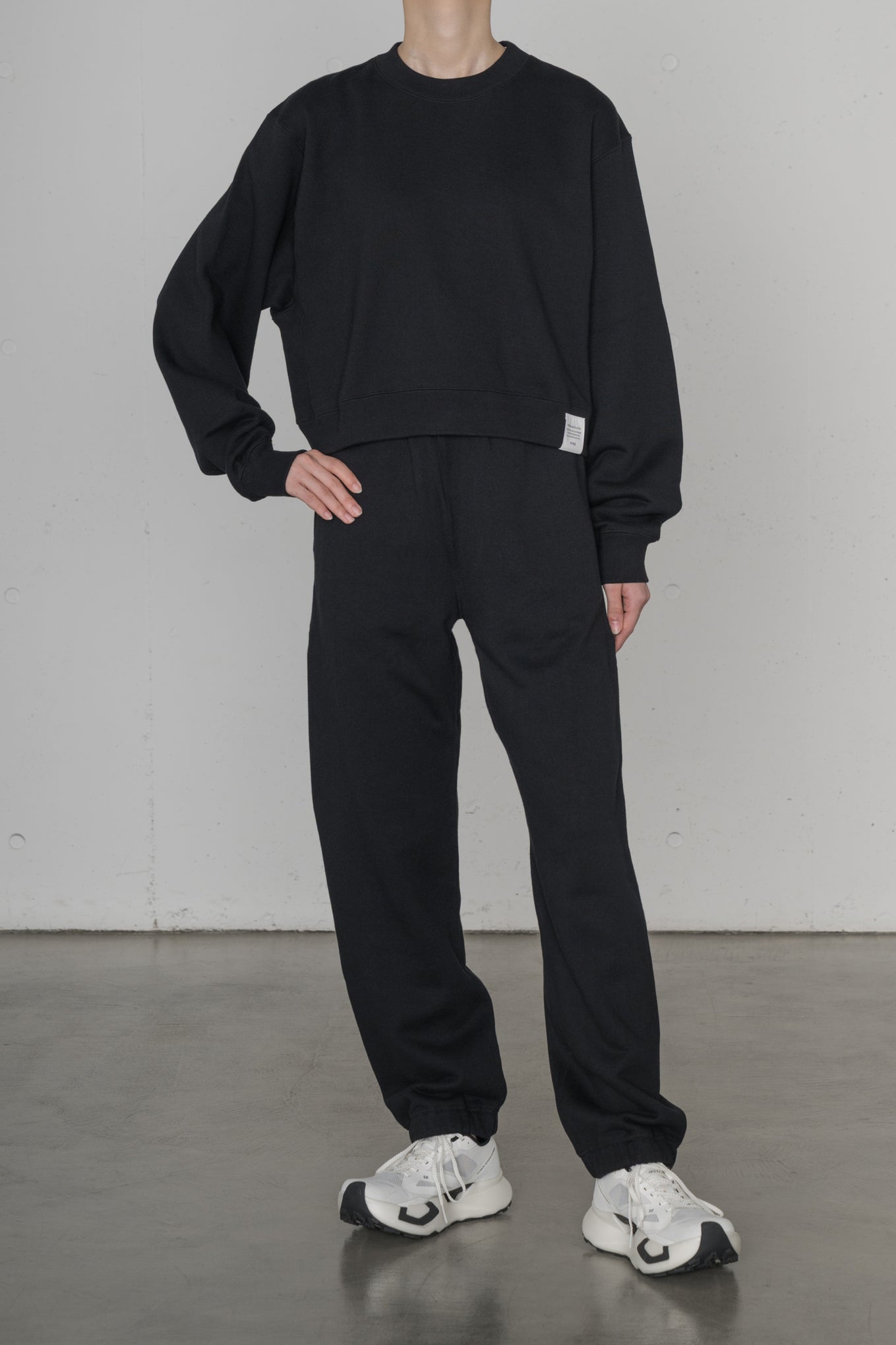 CROPPED SWEAT SHIRT