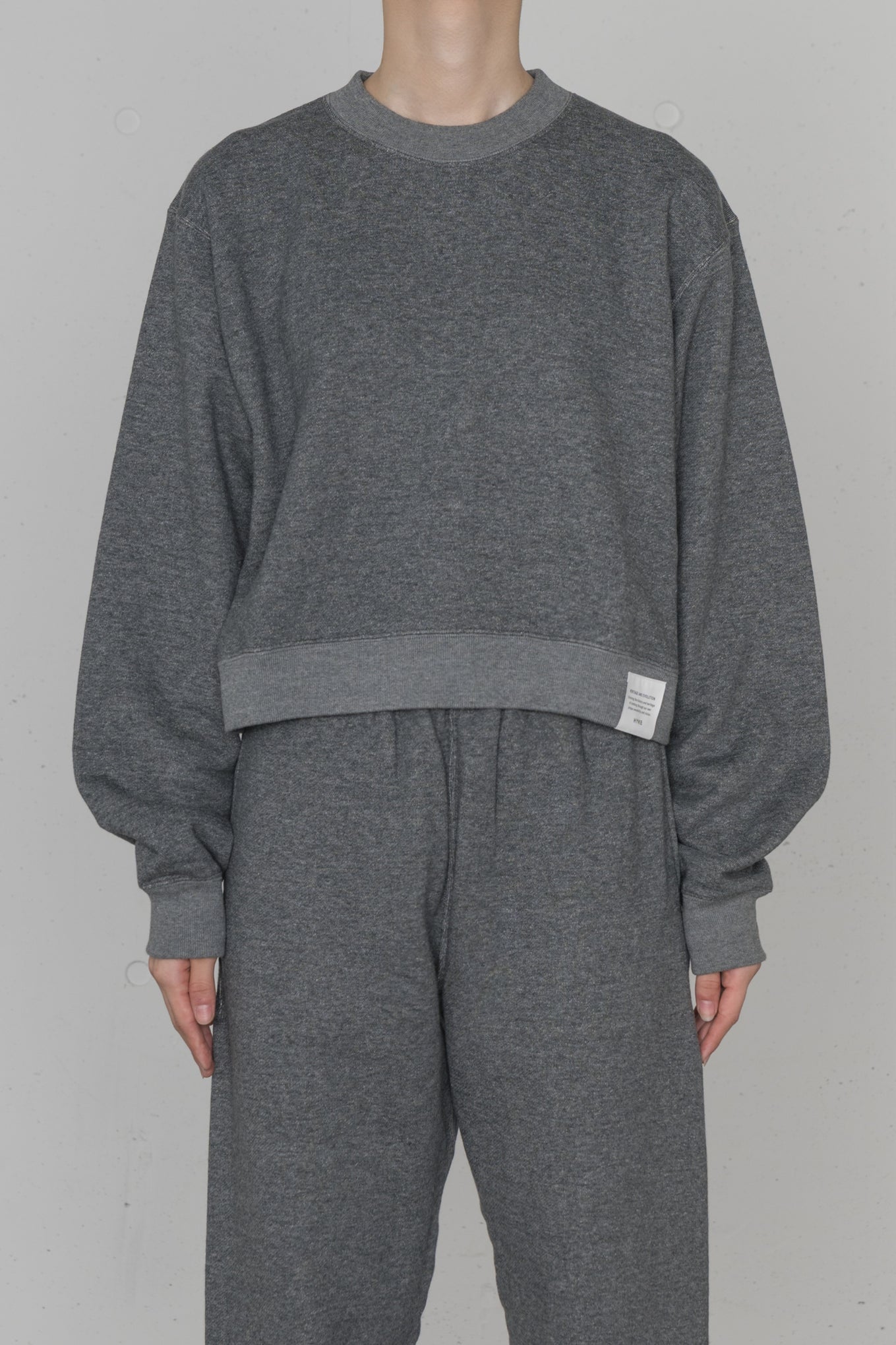 CROPPED SWEAT SHIRT