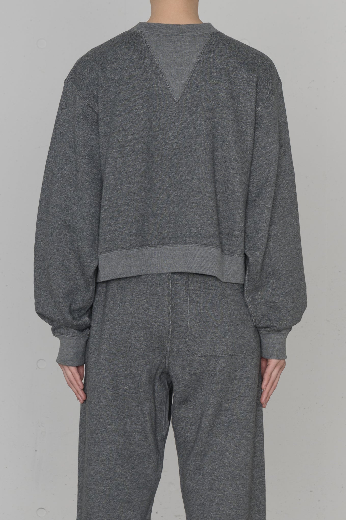 CROPPED SWEAT SHIRT