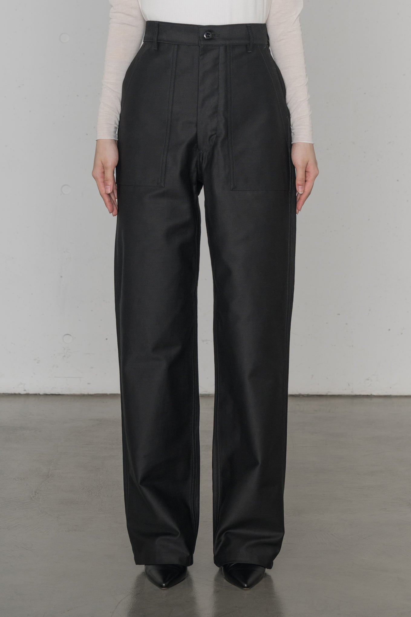 BACK SATIN BAKER PANTS