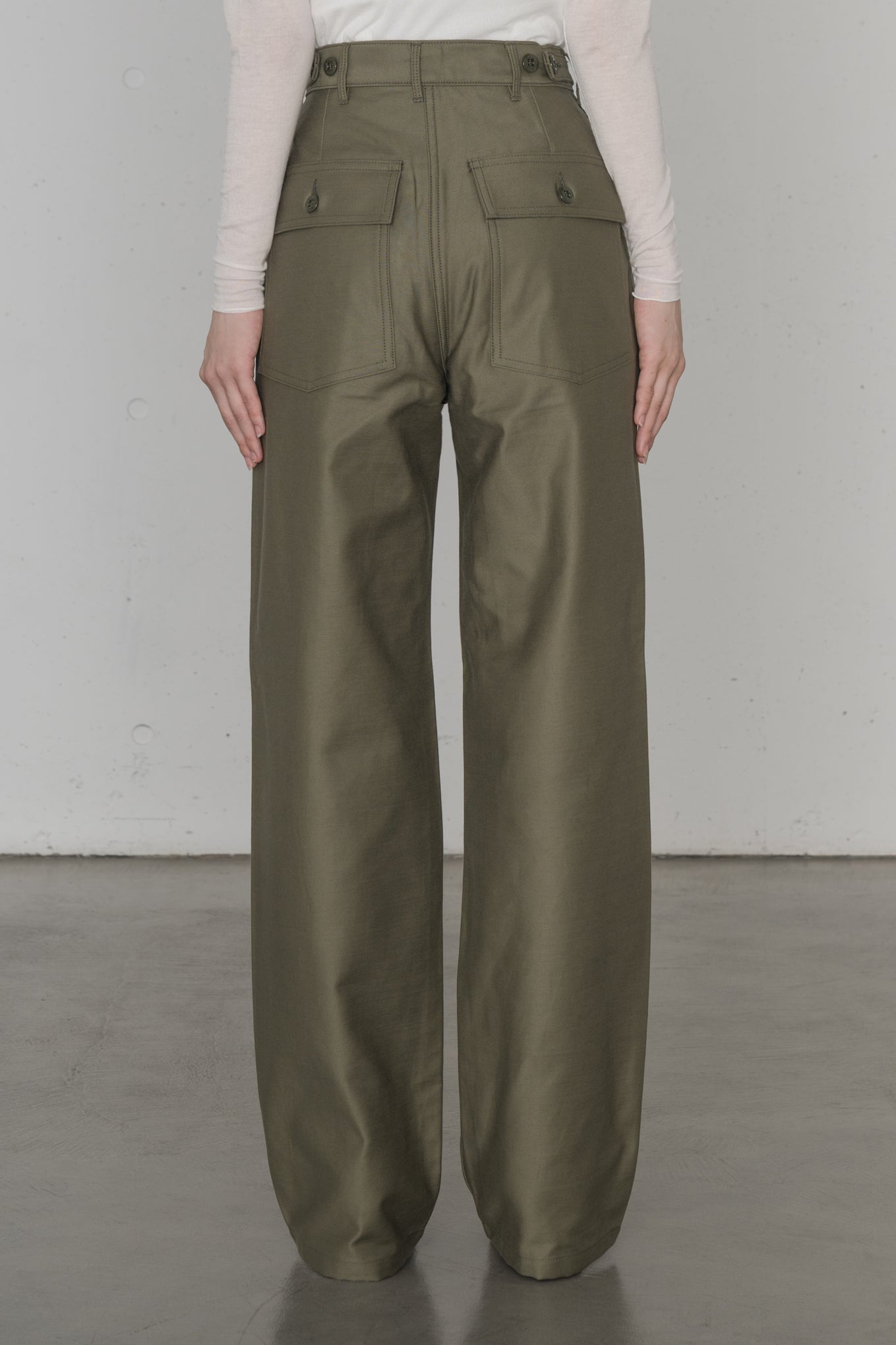 HYKE(ハイク) BACK SATIN BAKER PANTS BACK SATIN BAKER PANTS – HYKE ONLINE STORE