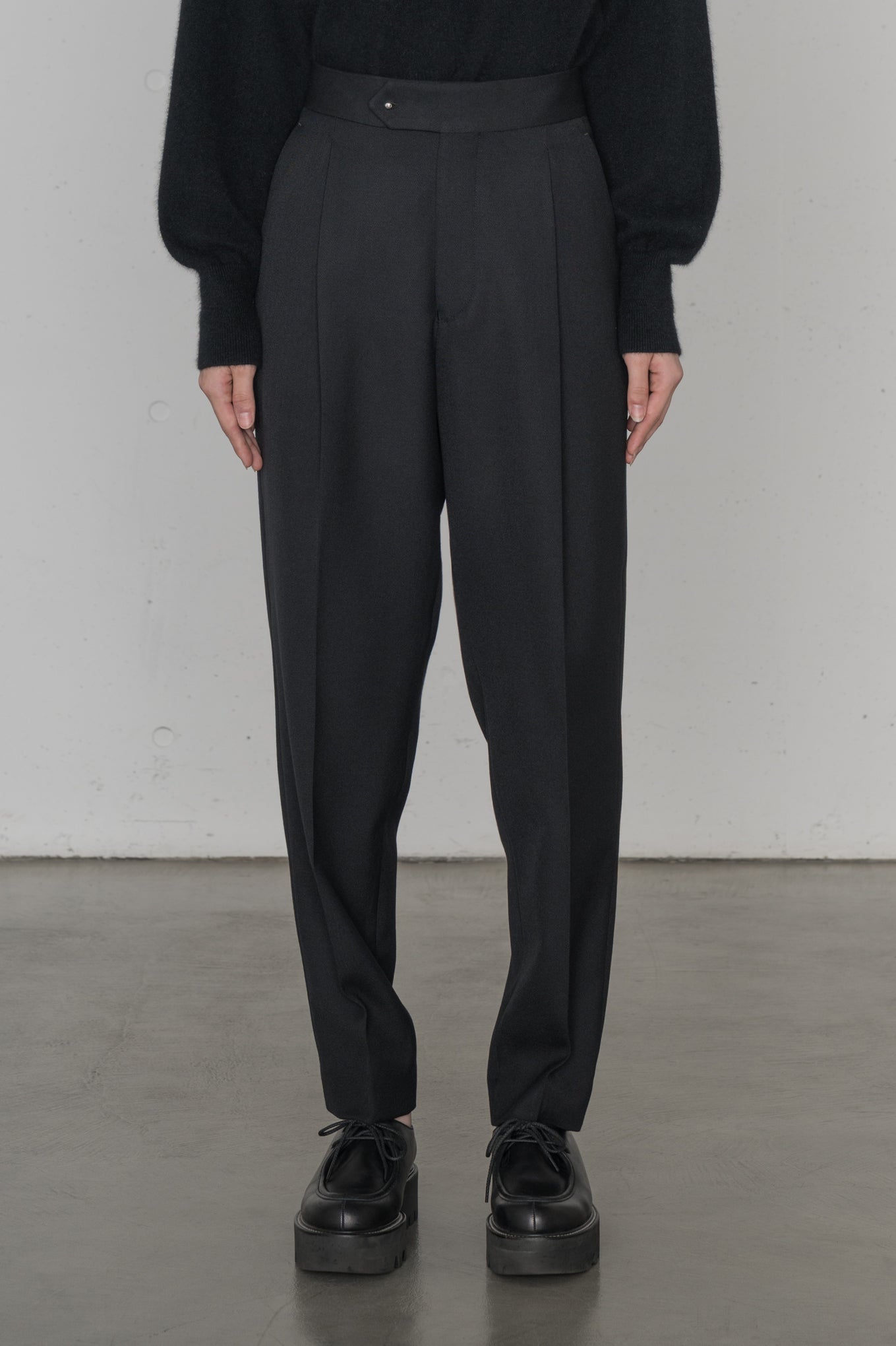 DOESKIN TAPERED PANTS