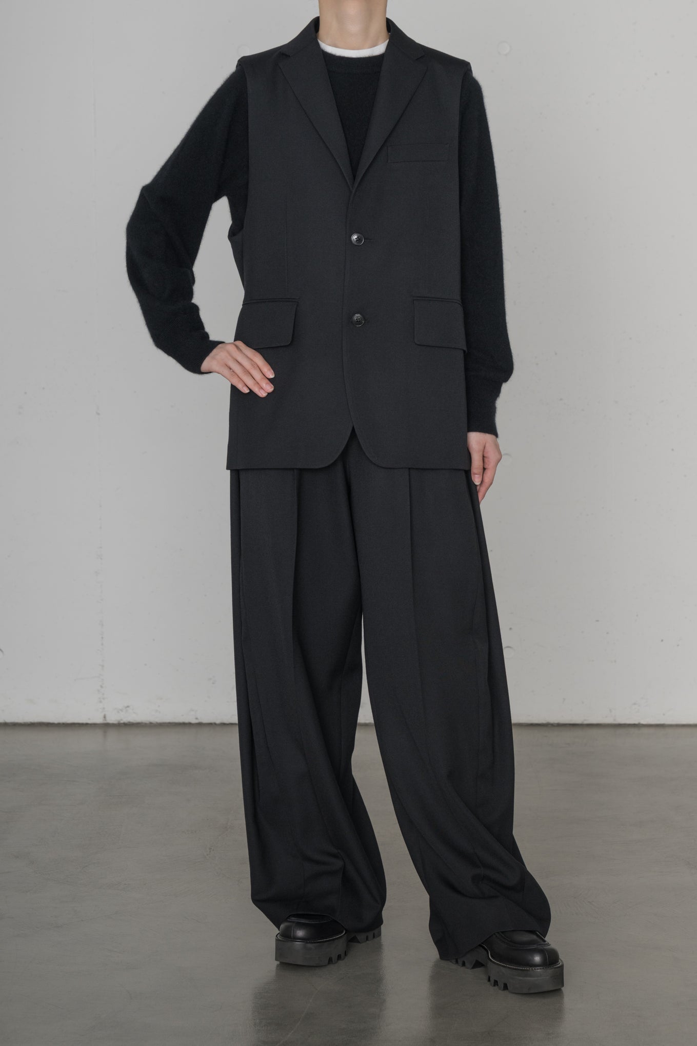 DOESKIN BARREL LEG PANTS
