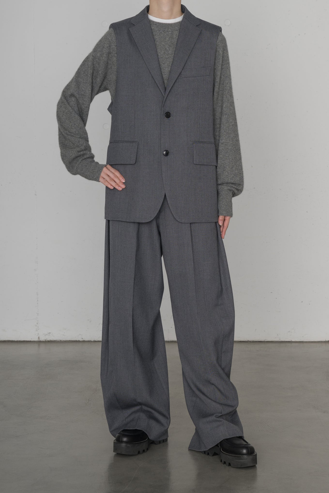 DOESKIN BARREL LEG PANTS