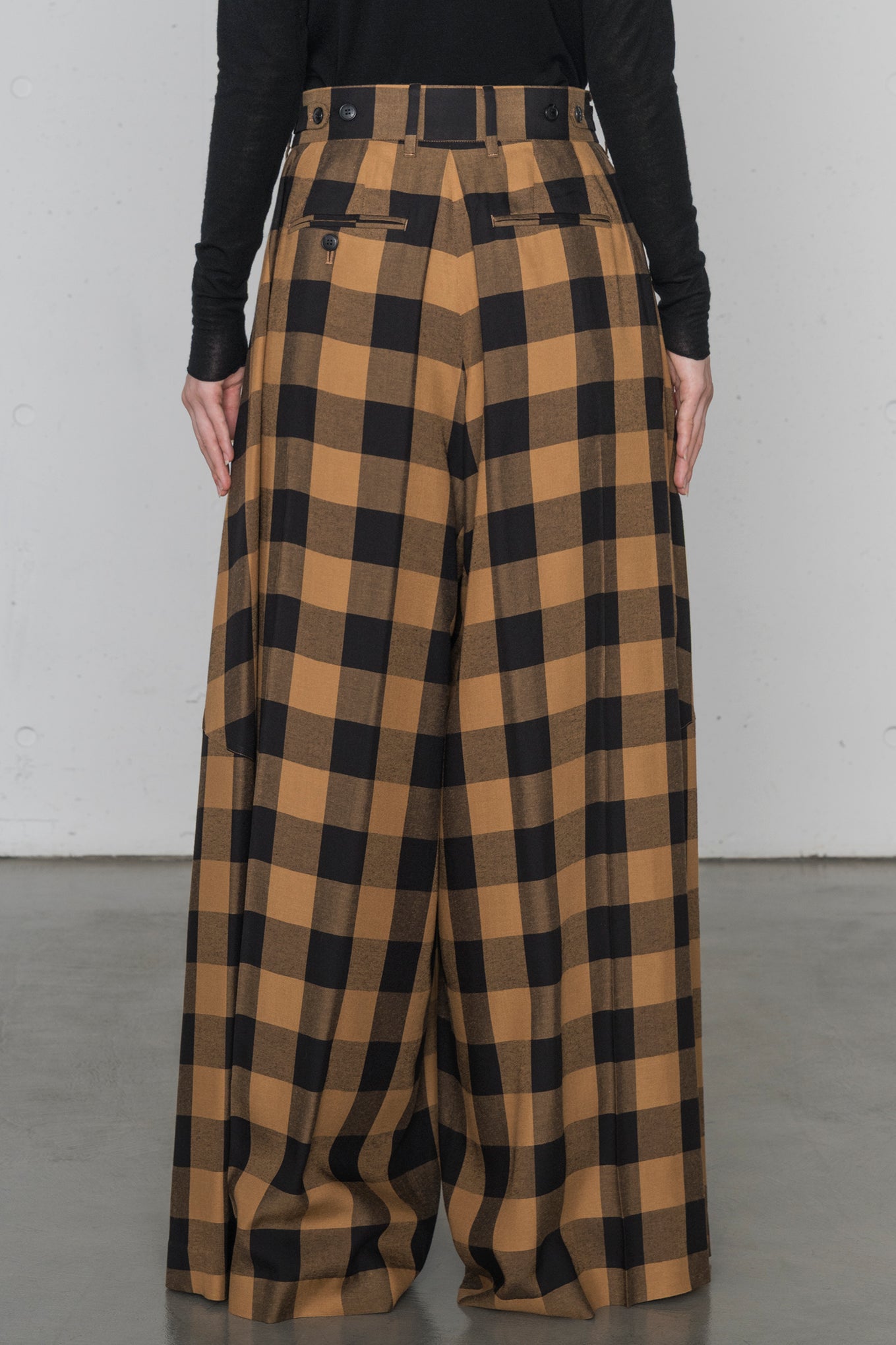 RAYON PLAID SUPER WIDE PANTS